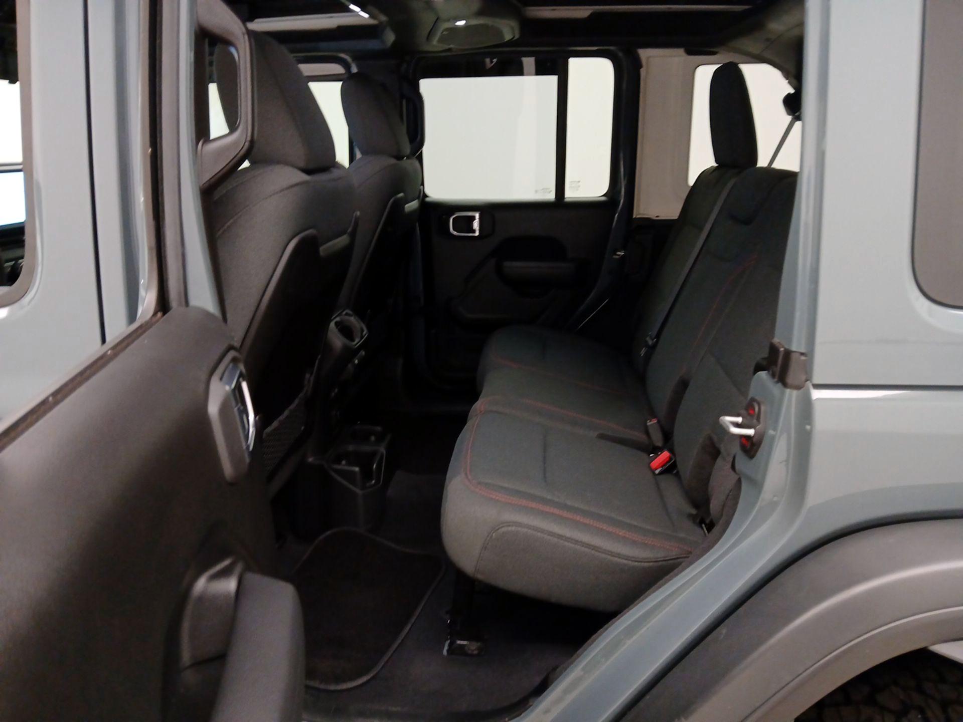 Thumbnail: 2025 Jeep Wrangler - 19