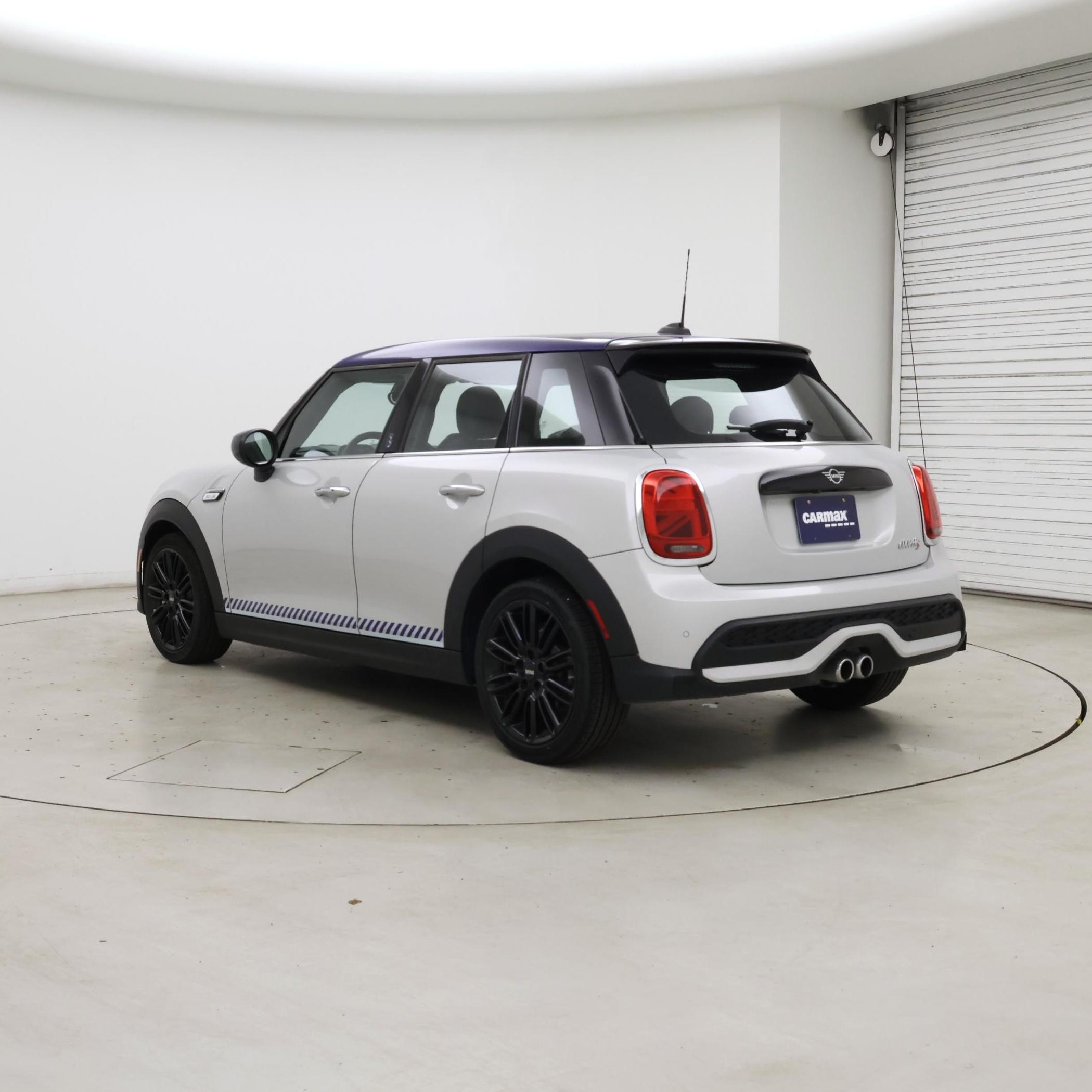 Thumbnail: 2022 MINI Cooper Hardtop - 2