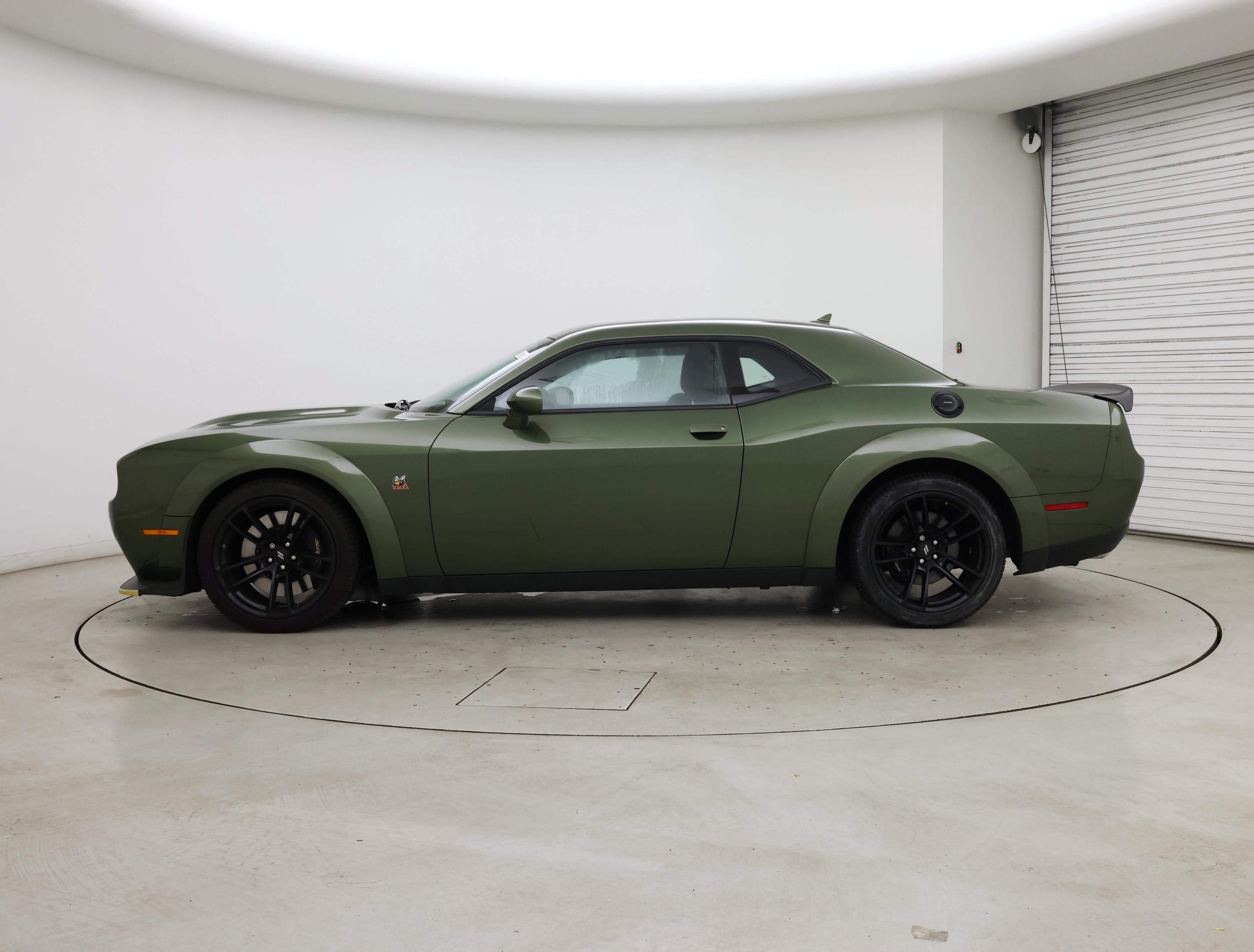 Thumbnail: 2021 Dodge Challenger - 3