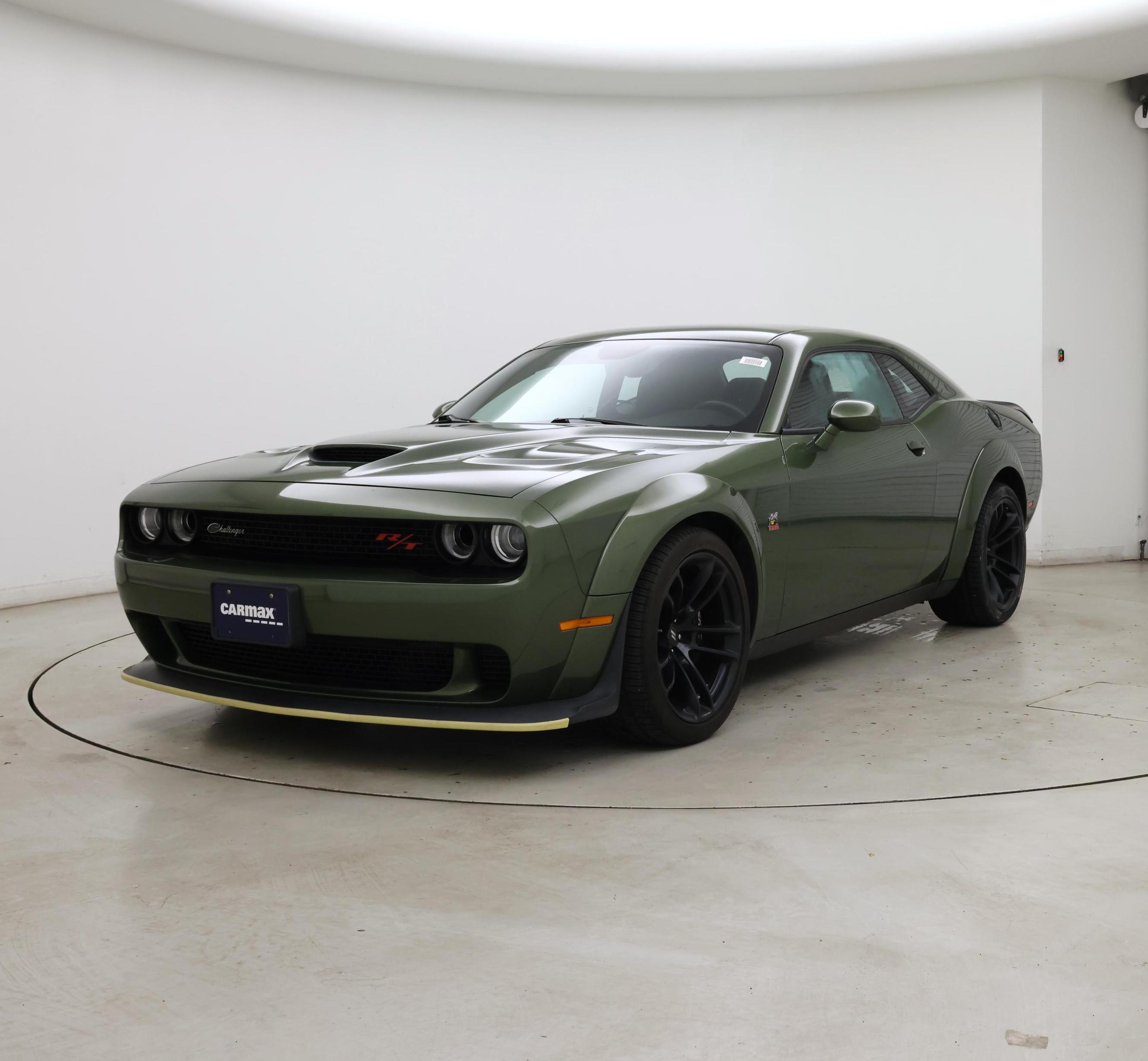 Thumbnail: 2021 Dodge Challenger - 4