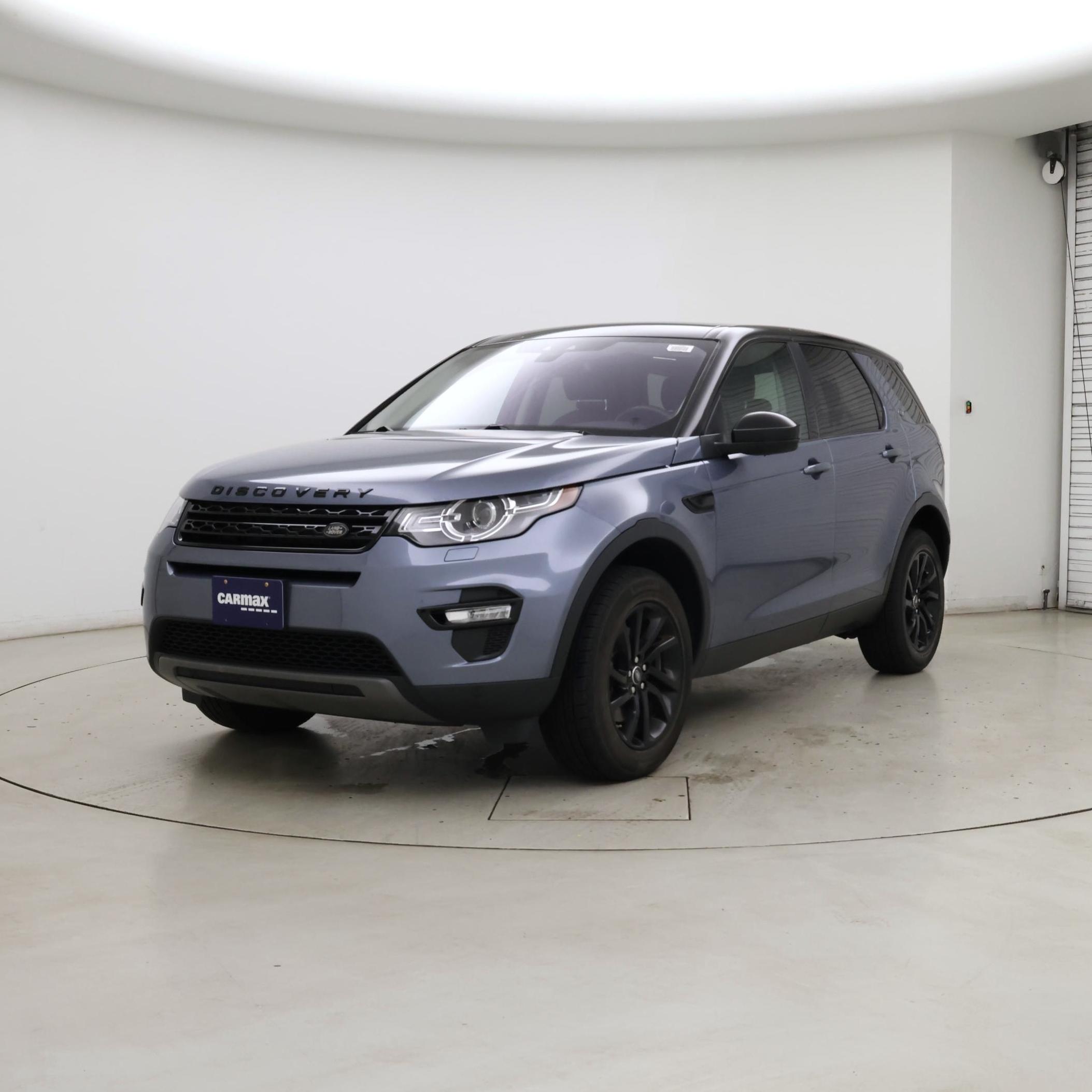 Thumbnail: 2019 Land Rover Discovery Sport - 4