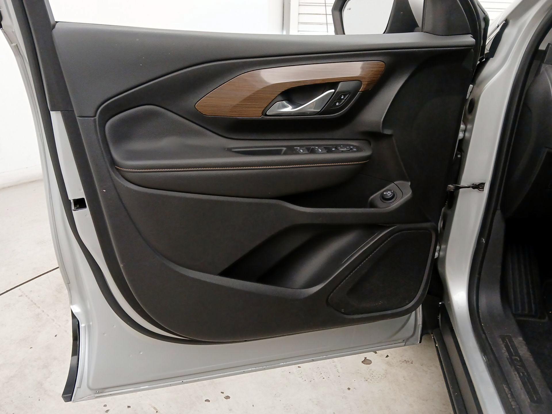 Thumbnail: 2019 GMC Terrain - 12