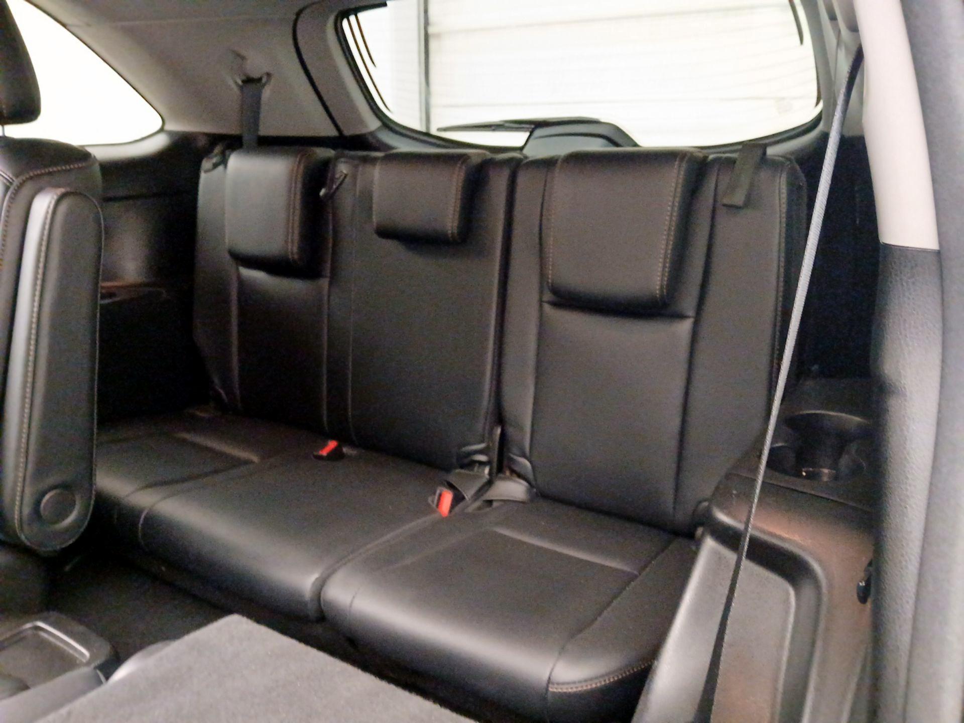 Thumbnail: 2018 Toyota Highlander - 19