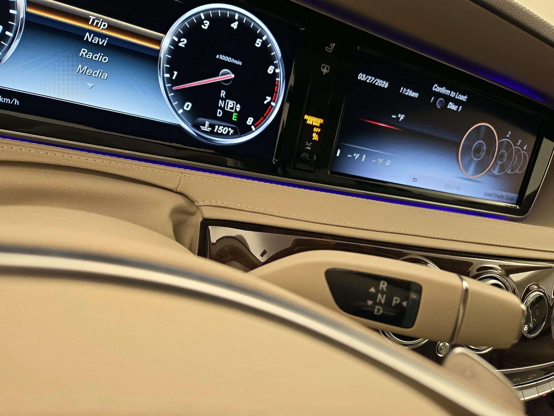 Thumbnail: 2015 Mercedes-Benz S-Class - 18