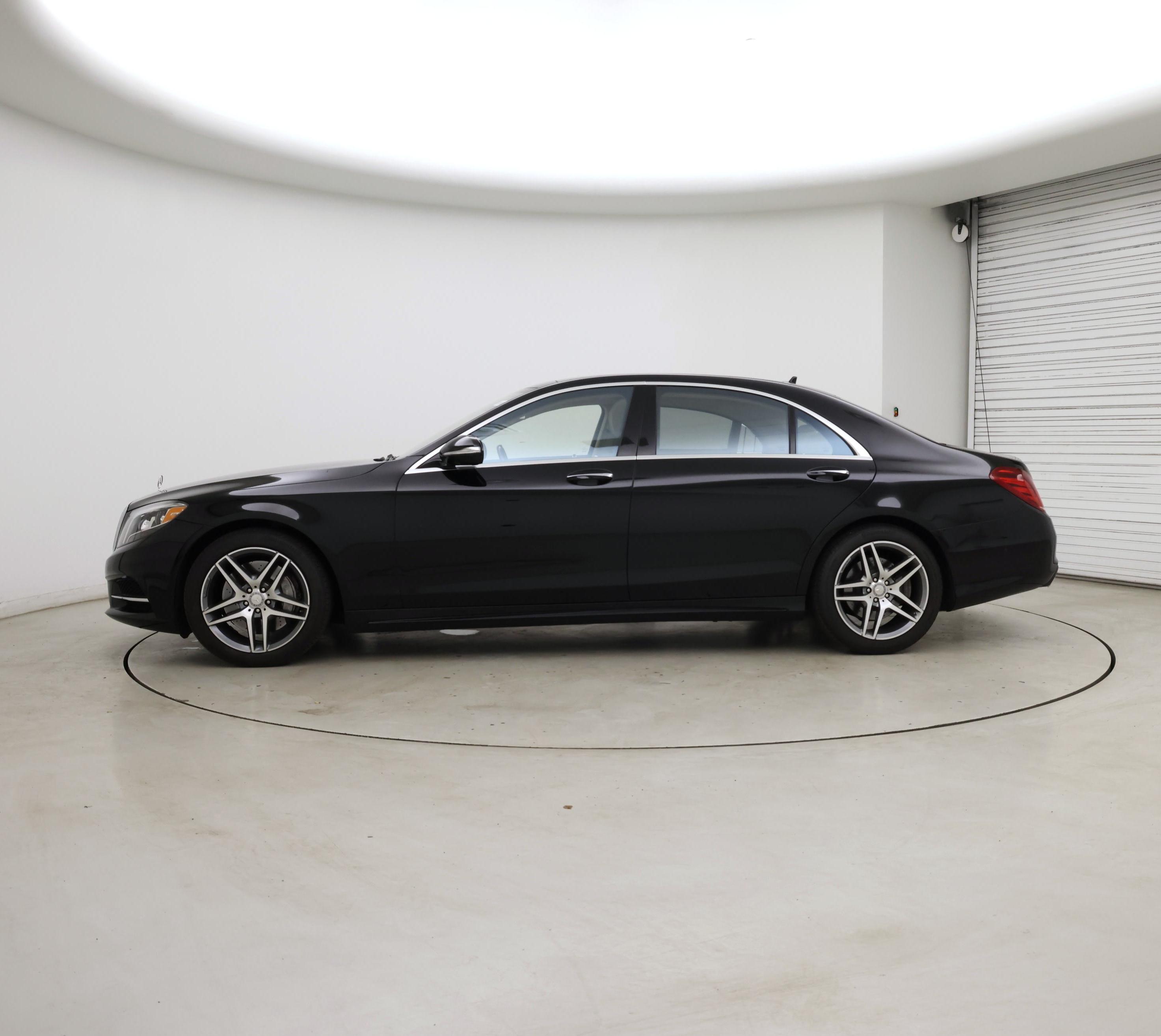 Thumbnail: 2015 Mercedes-Benz S-Class - 3