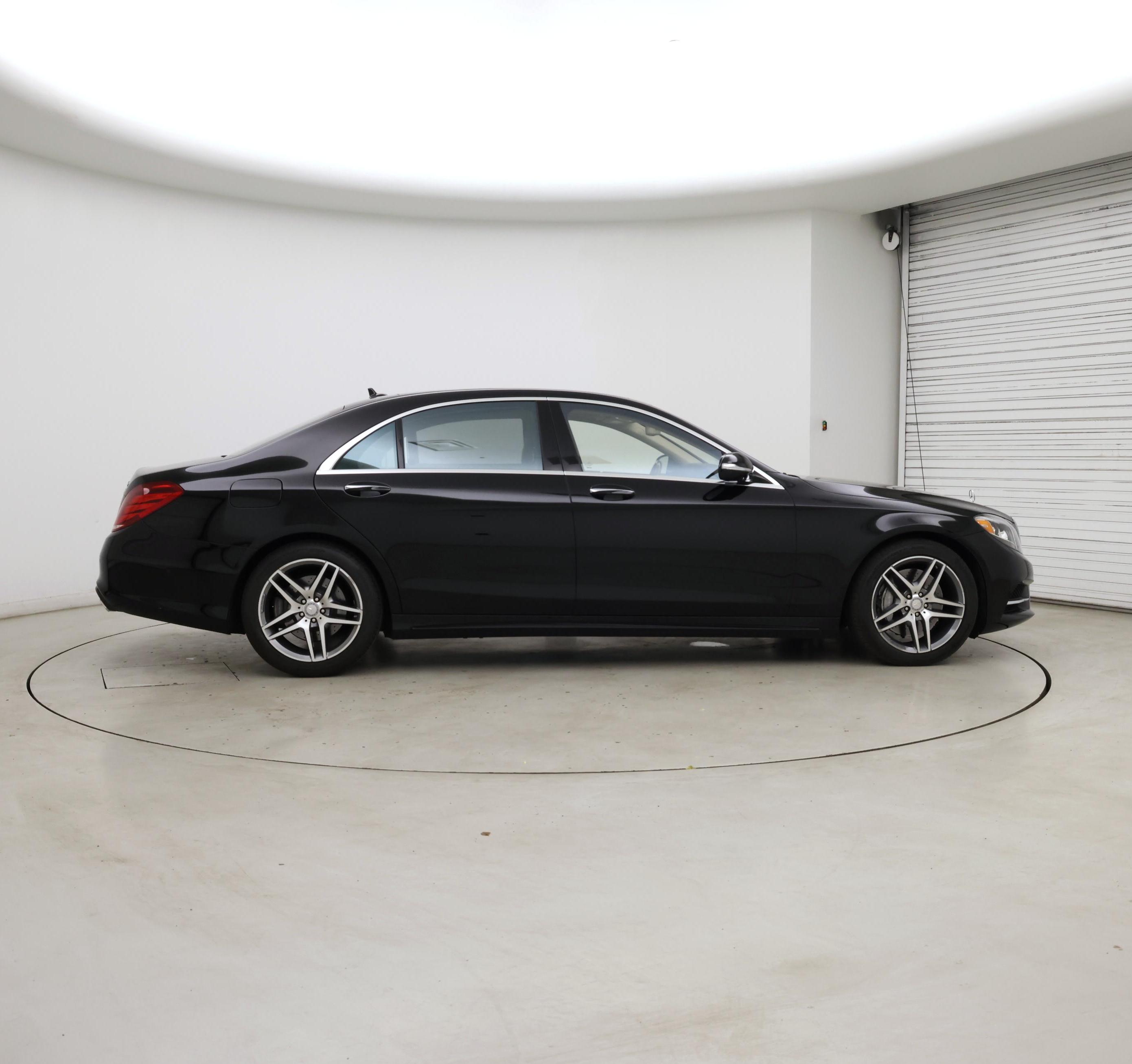 Thumbnail: 2015 Mercedes-Benz S-Class - 7