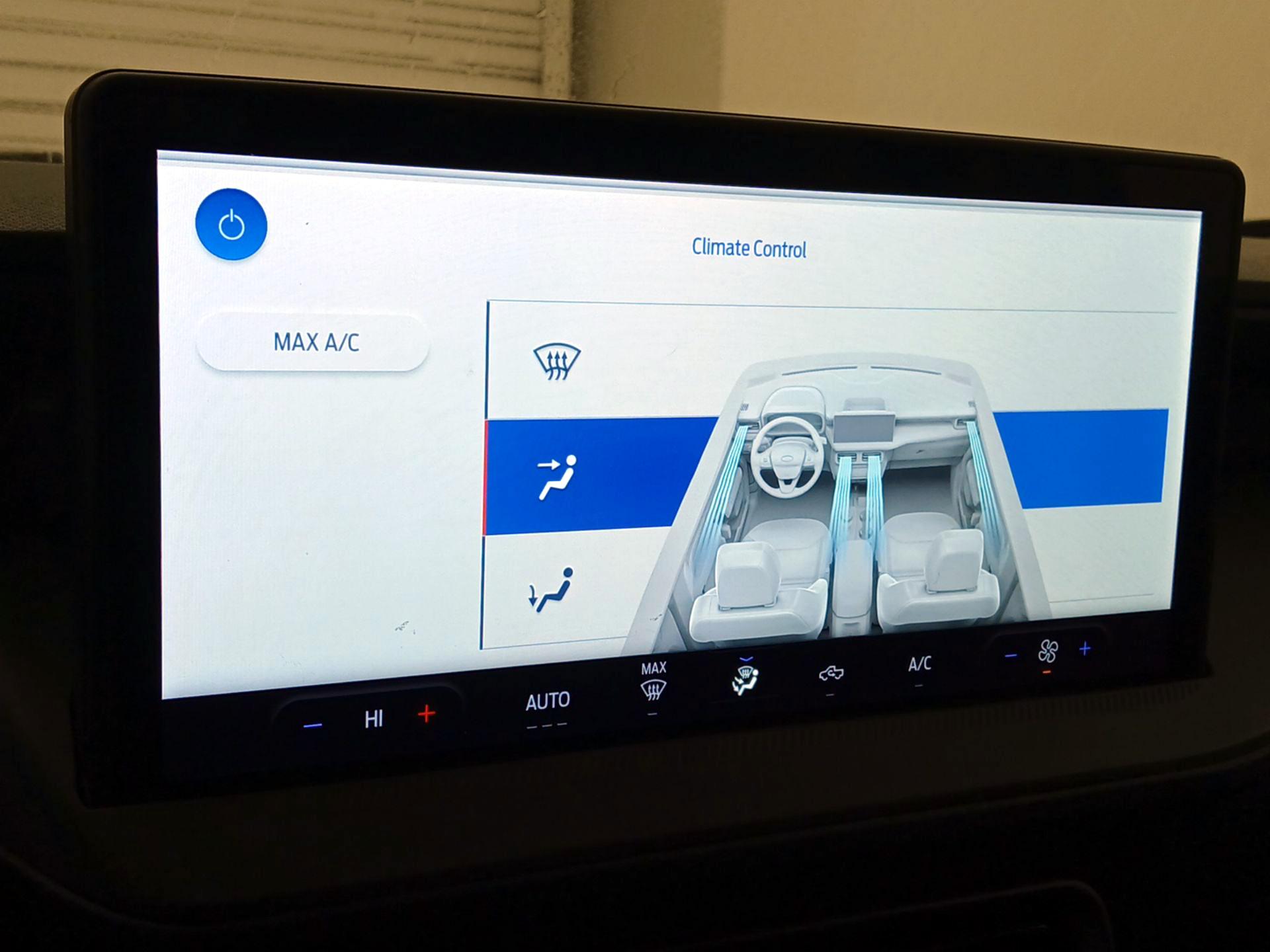 Thumbnail: 2025 Ford Maverick - 14