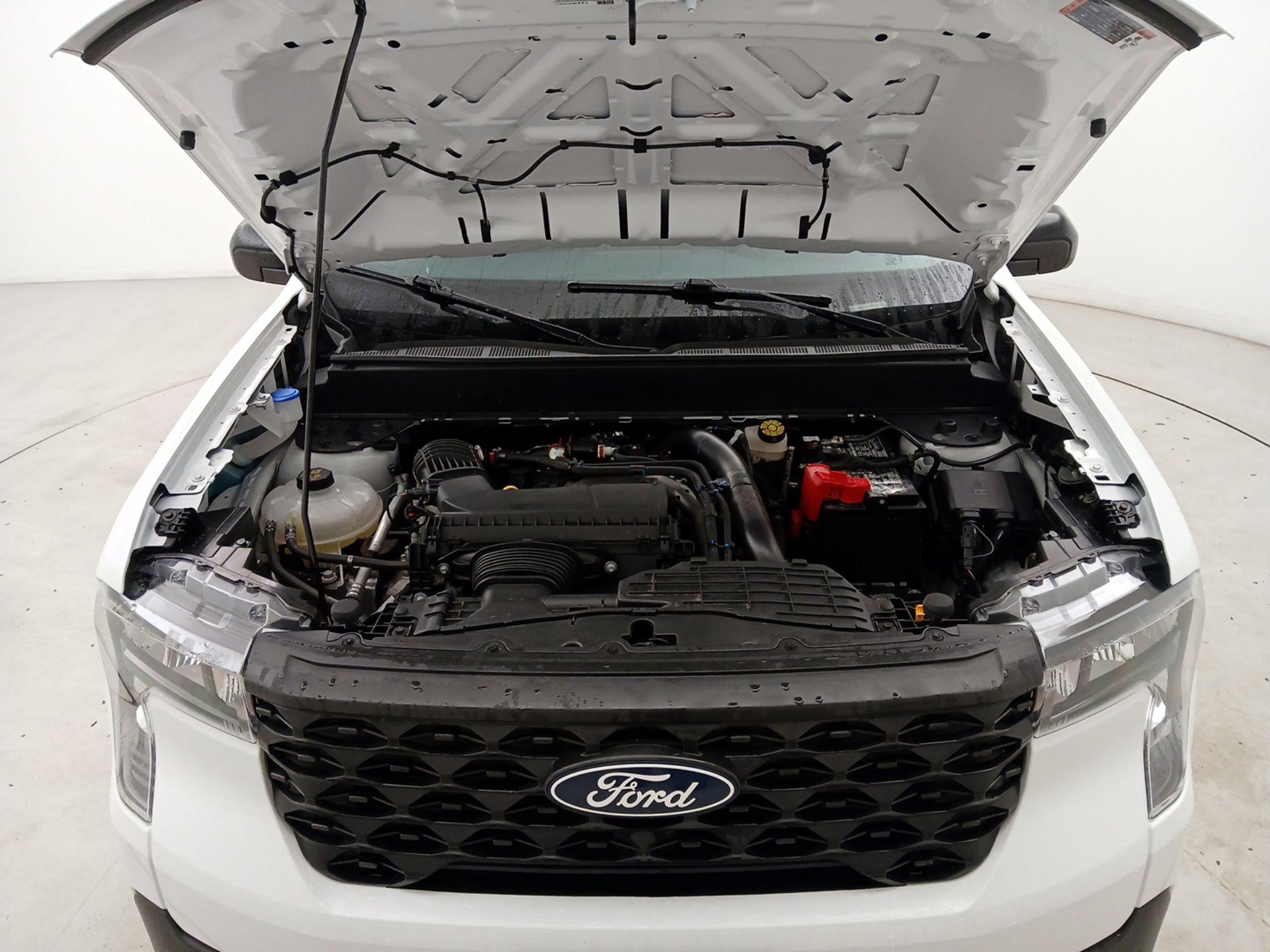 Thumbnail: 2025 Ford Maverick - 19