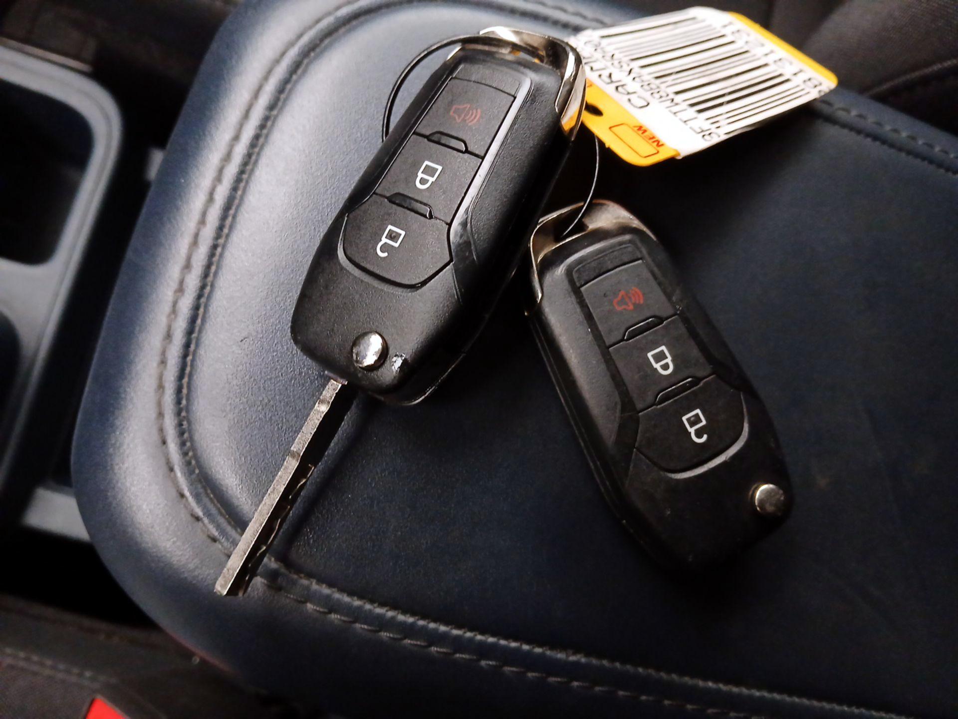 Thumbnail: 2025 Ford Maverick - 20