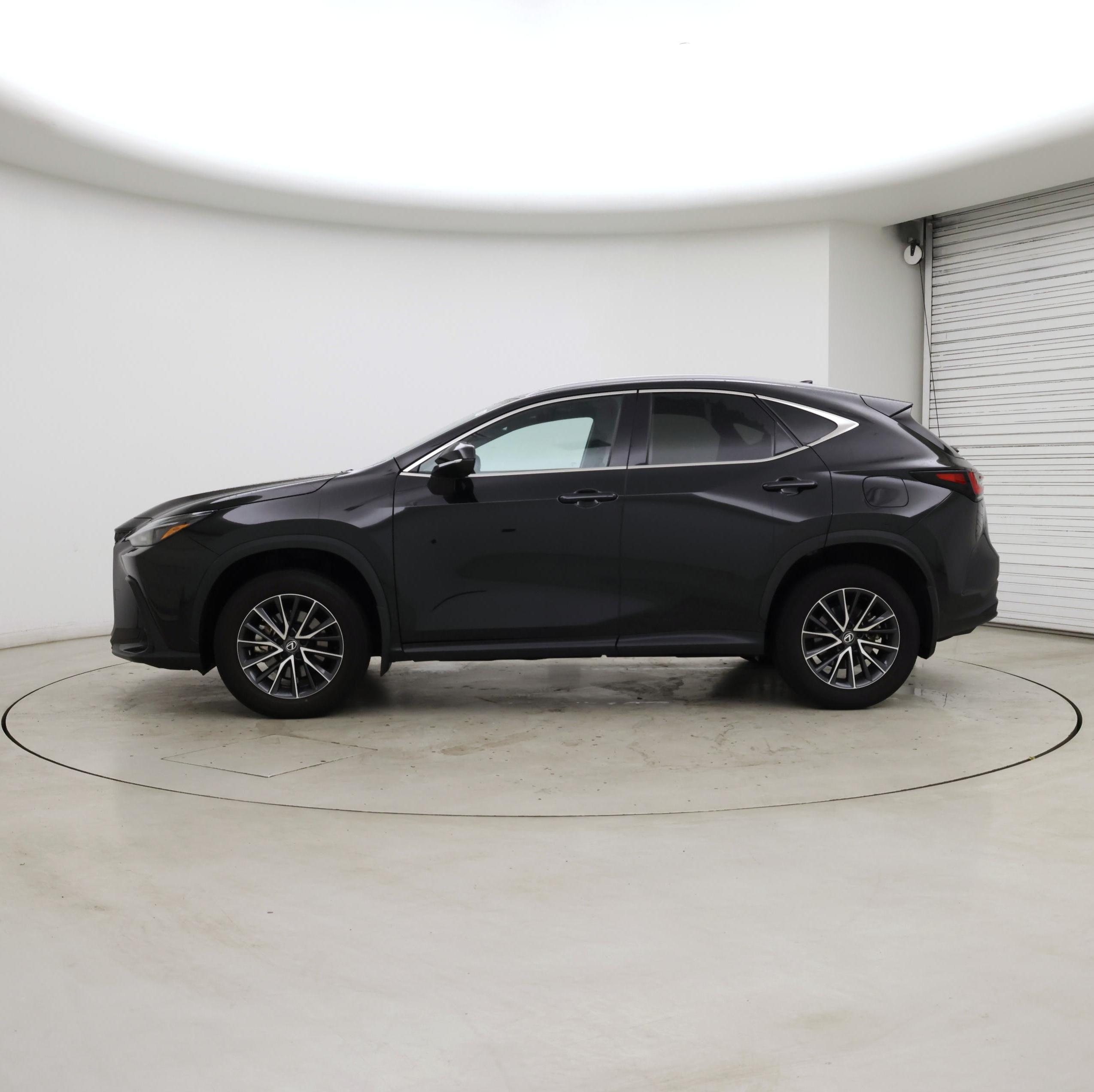 Thumbnail: 2024 Lexus NX - 3