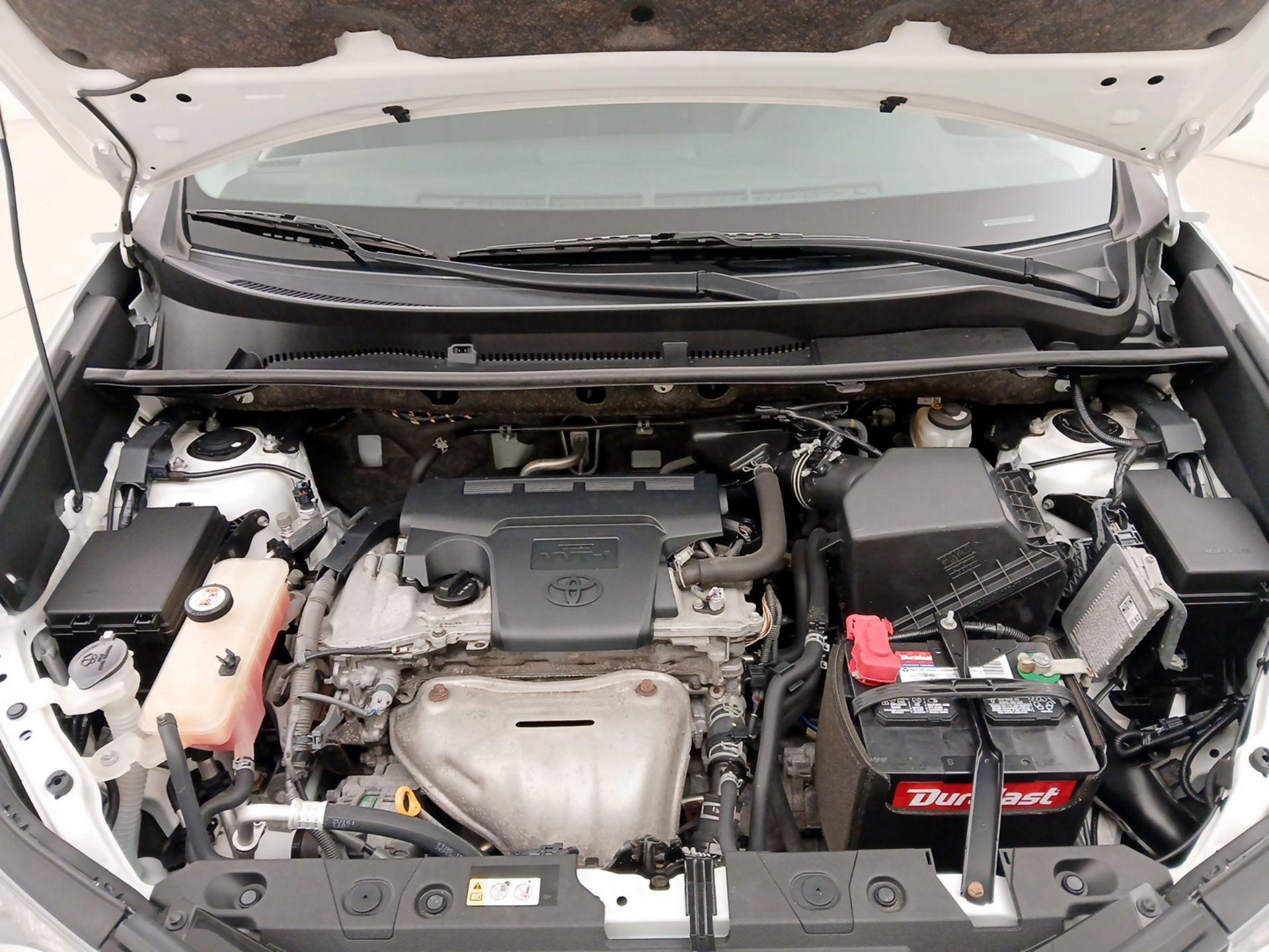 Thumbnail: 2018 Toyota RAV4 - 19