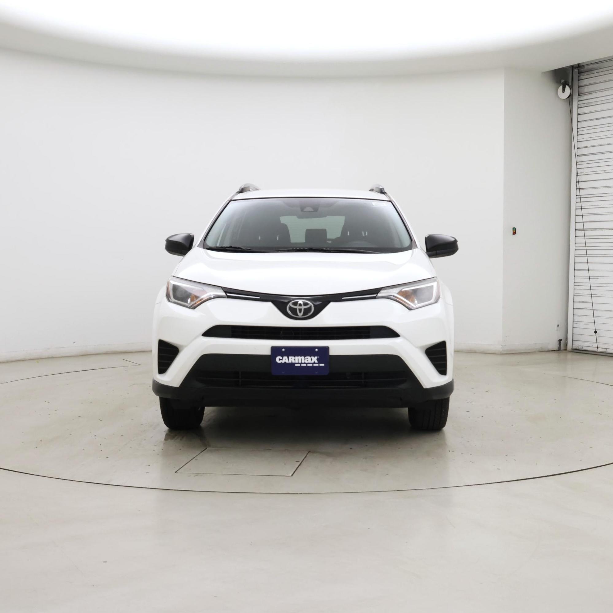 Thumbnail: 2018 Toyota RAV4 - 5