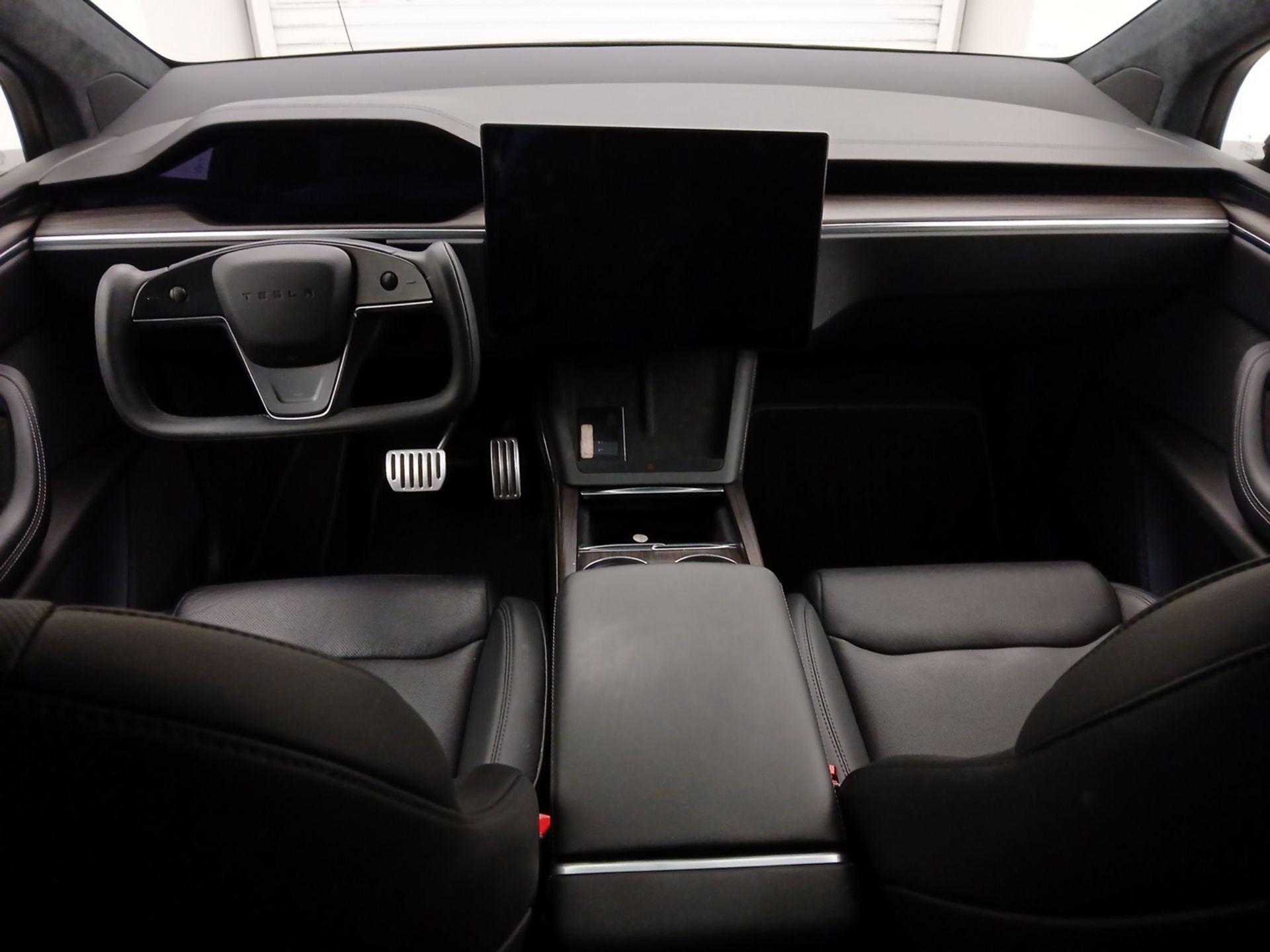 Thumbnail: 2024 Tesla Model X - 9