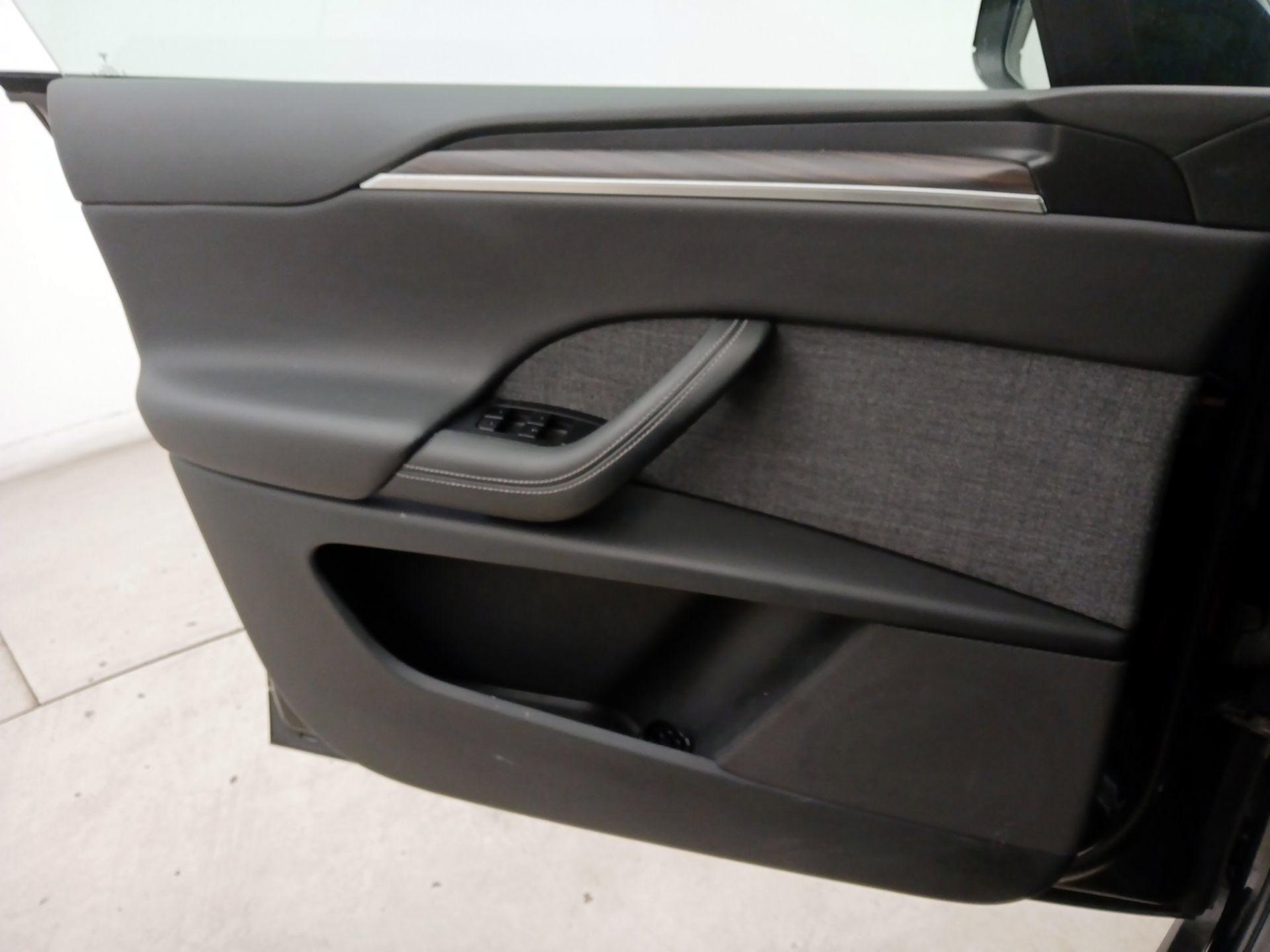 Thumbnail: 2024 Tesla Model X - 12