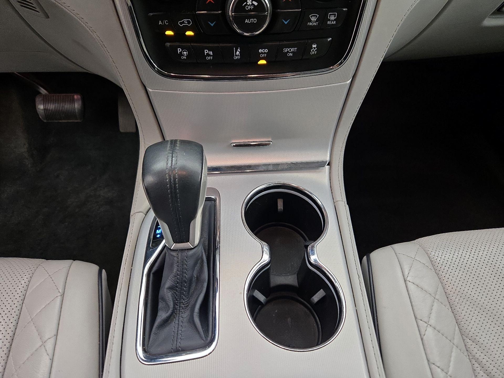 Thumbnail: 2018 Jeep Grand Cherokee - 16