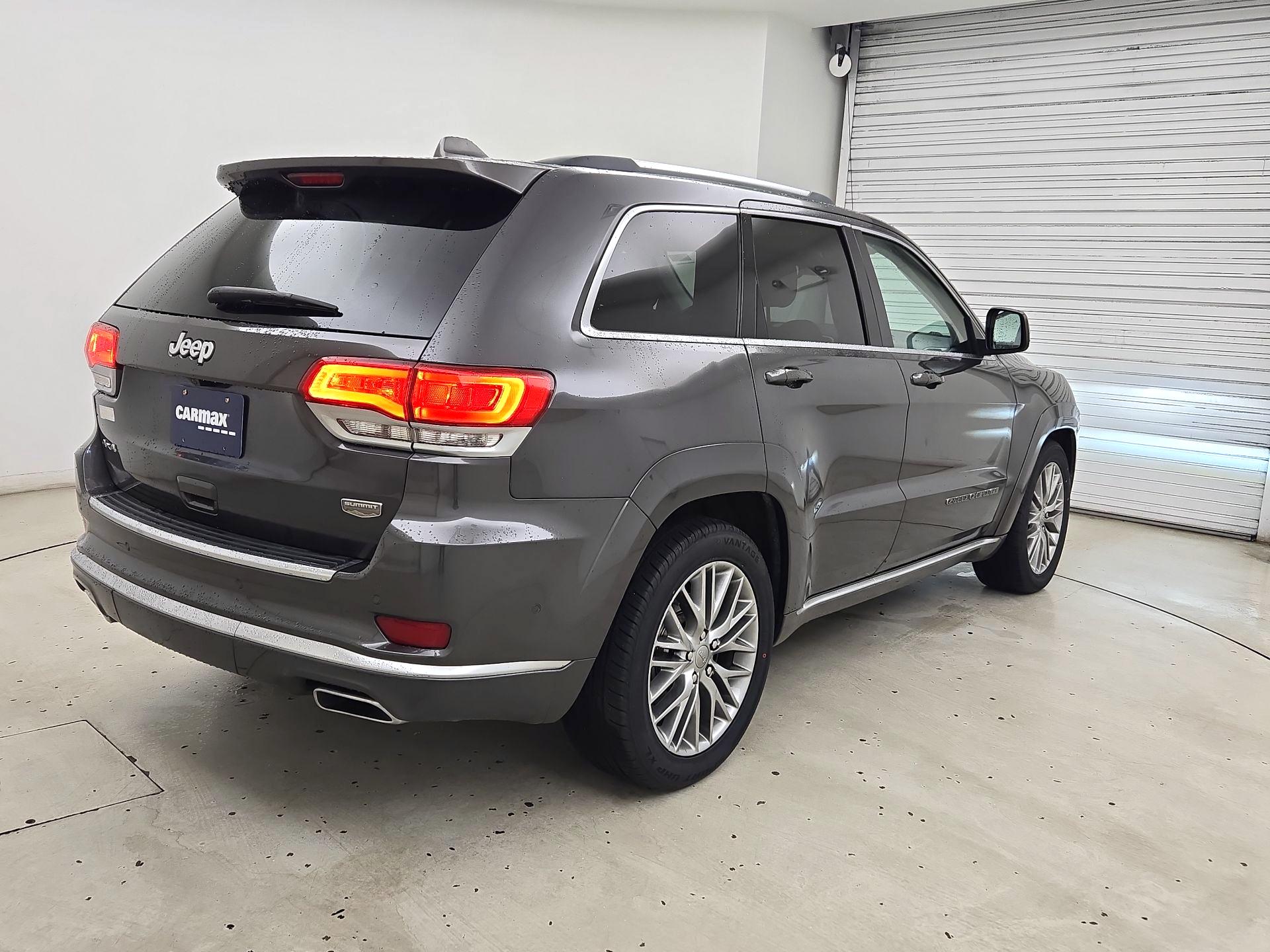 Thumbnail: 2018 Jeep Grand Cherokee - 5