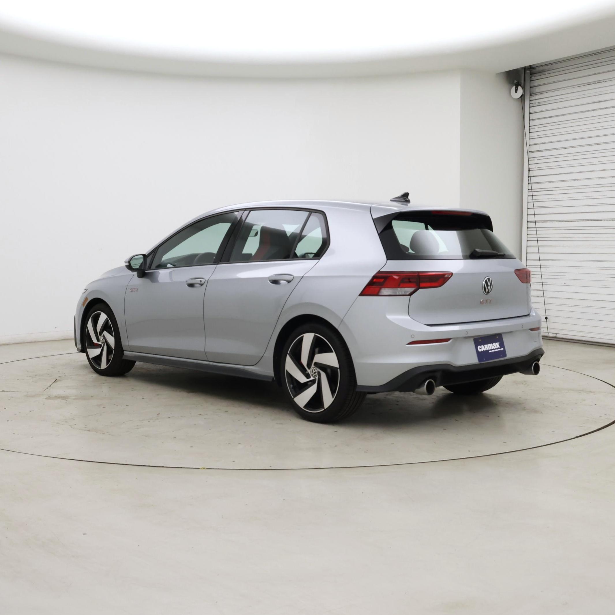Thumbnail: 2025 Volkswagen Golf - 2
