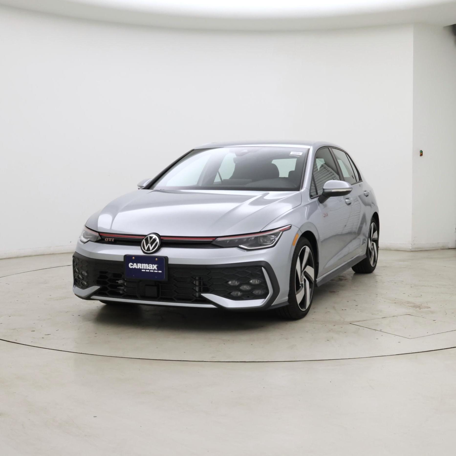 Thumbnail: 2025 Volkswagen Golf - 4