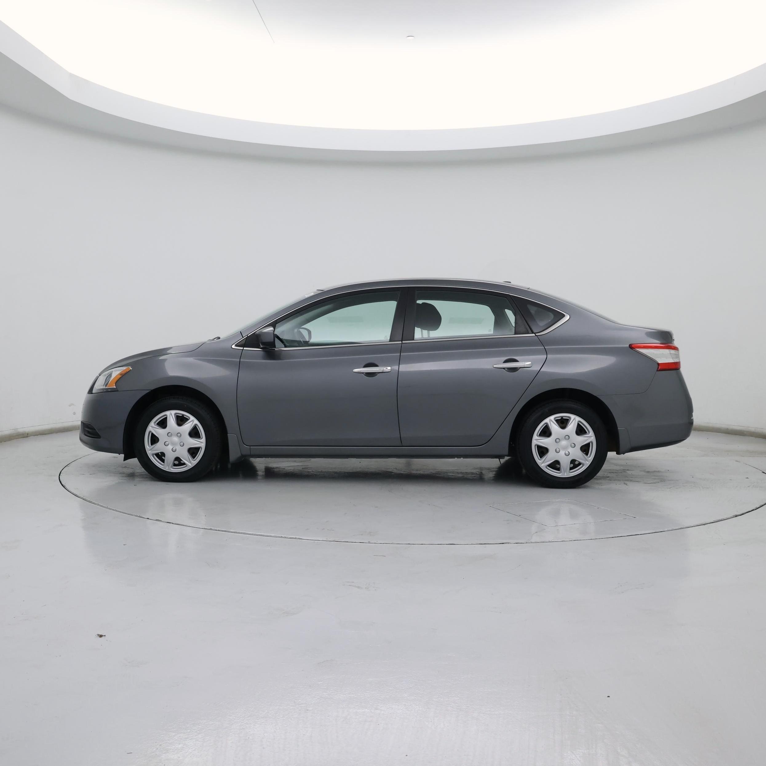 Thumbnail: 2015 Nissan Sentra - 3