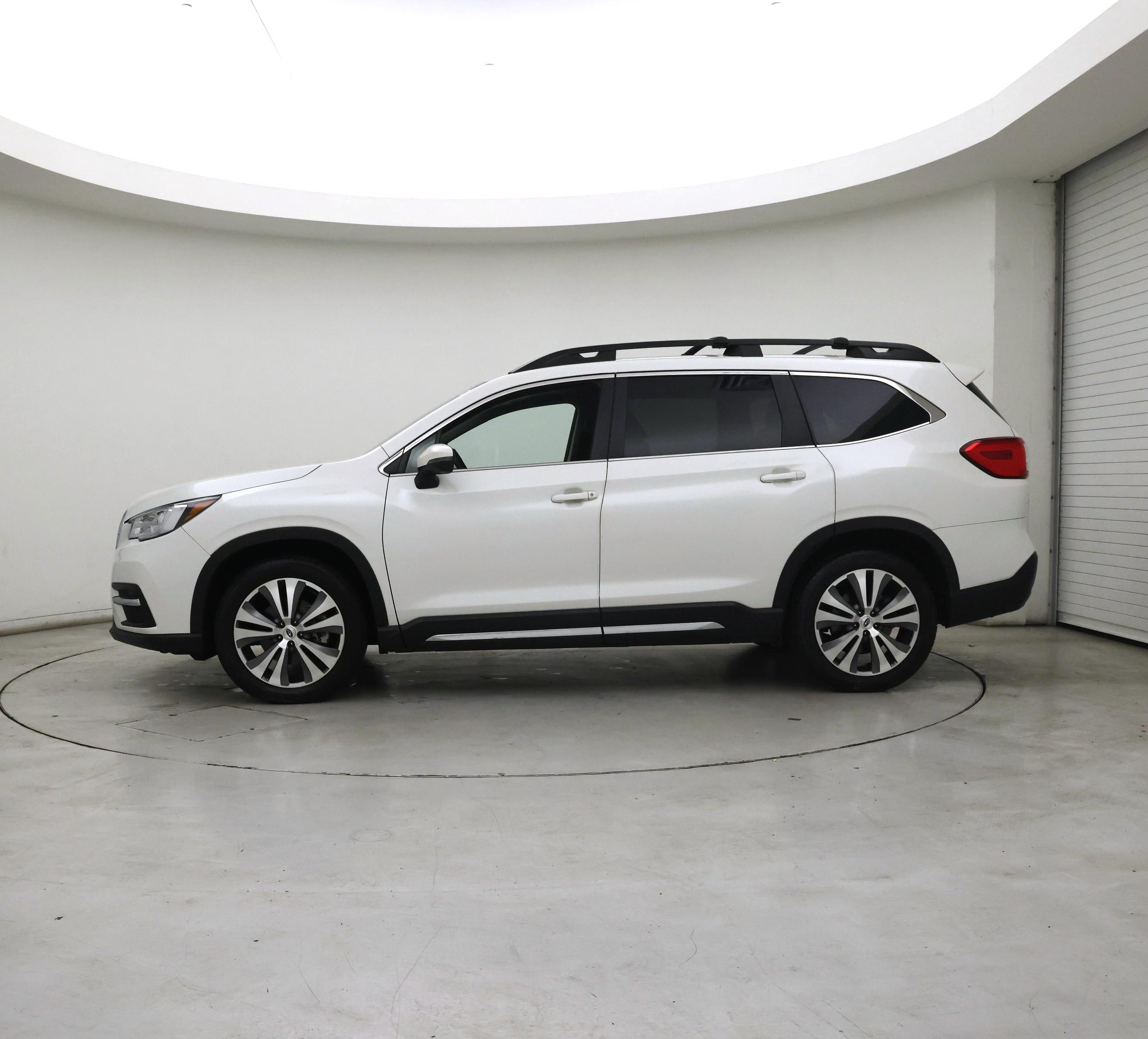 Thumbnail: 2022 Subaru Ascent - 3