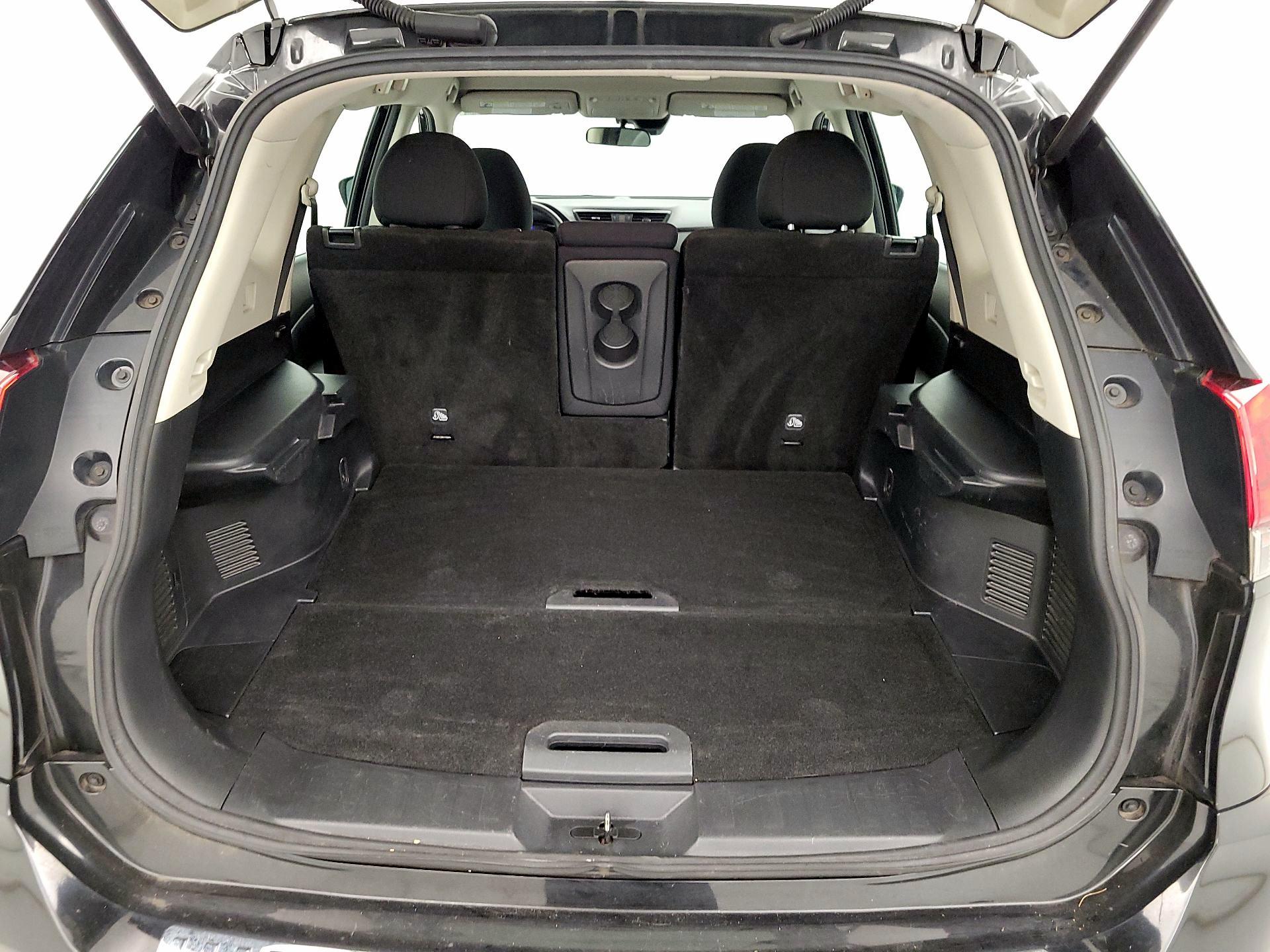 Thumbnail: 2019 Nissan Rogue - 20