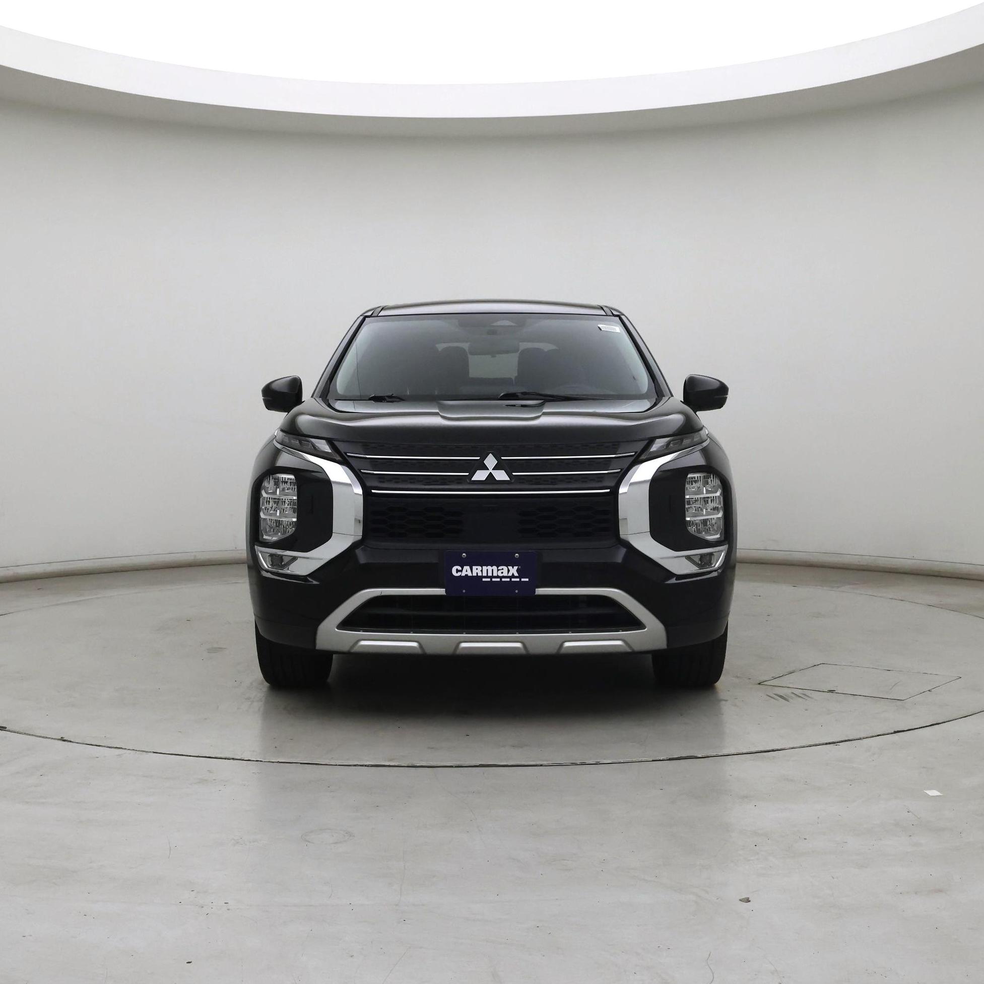 Thumbnail: 2022 Mitsubishi Outlander - 5