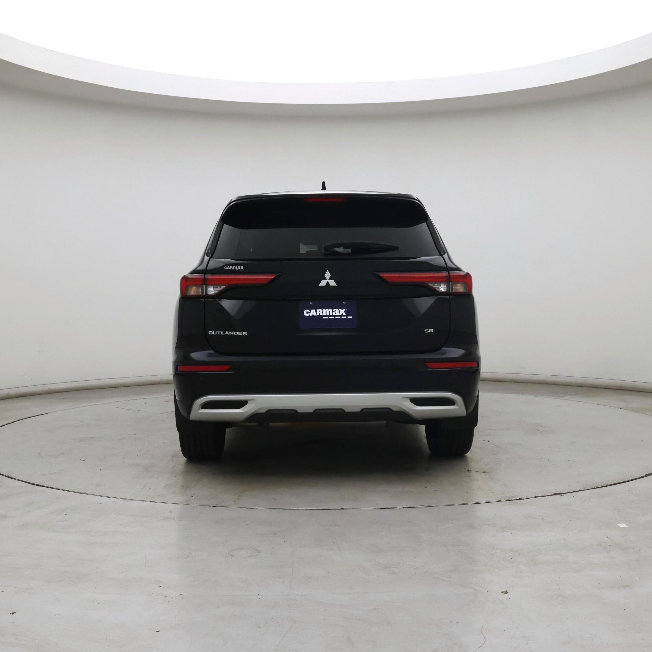 Thumbnail: 2022 Mitsubishi Outlander - 6