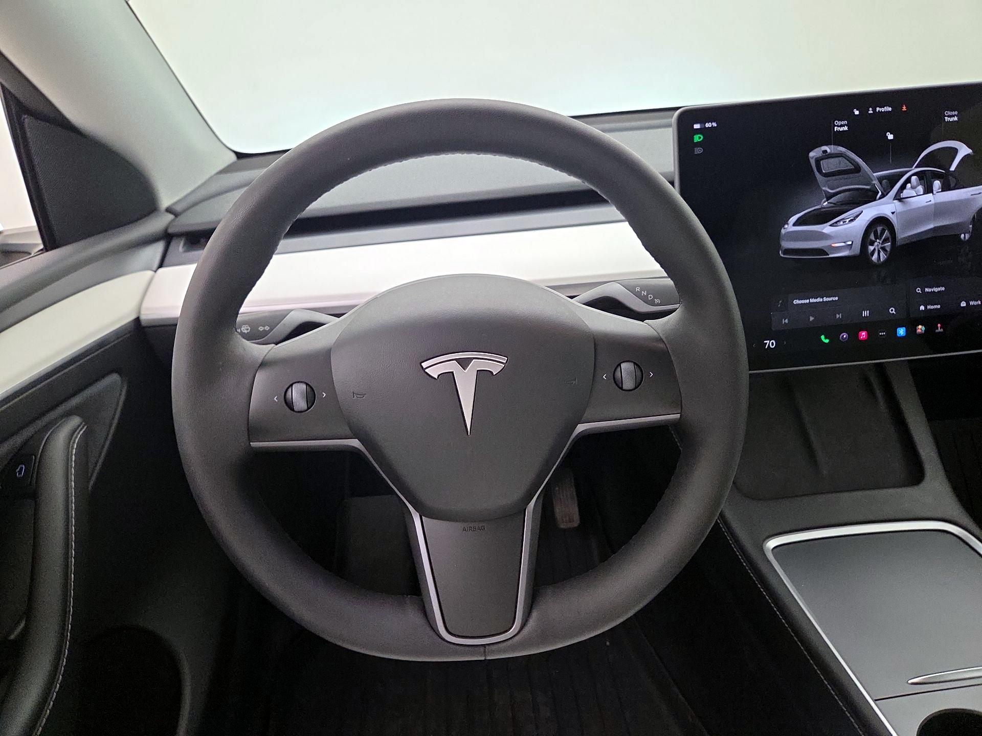 Thumbnail: 2022 Tesla Model Y - 10