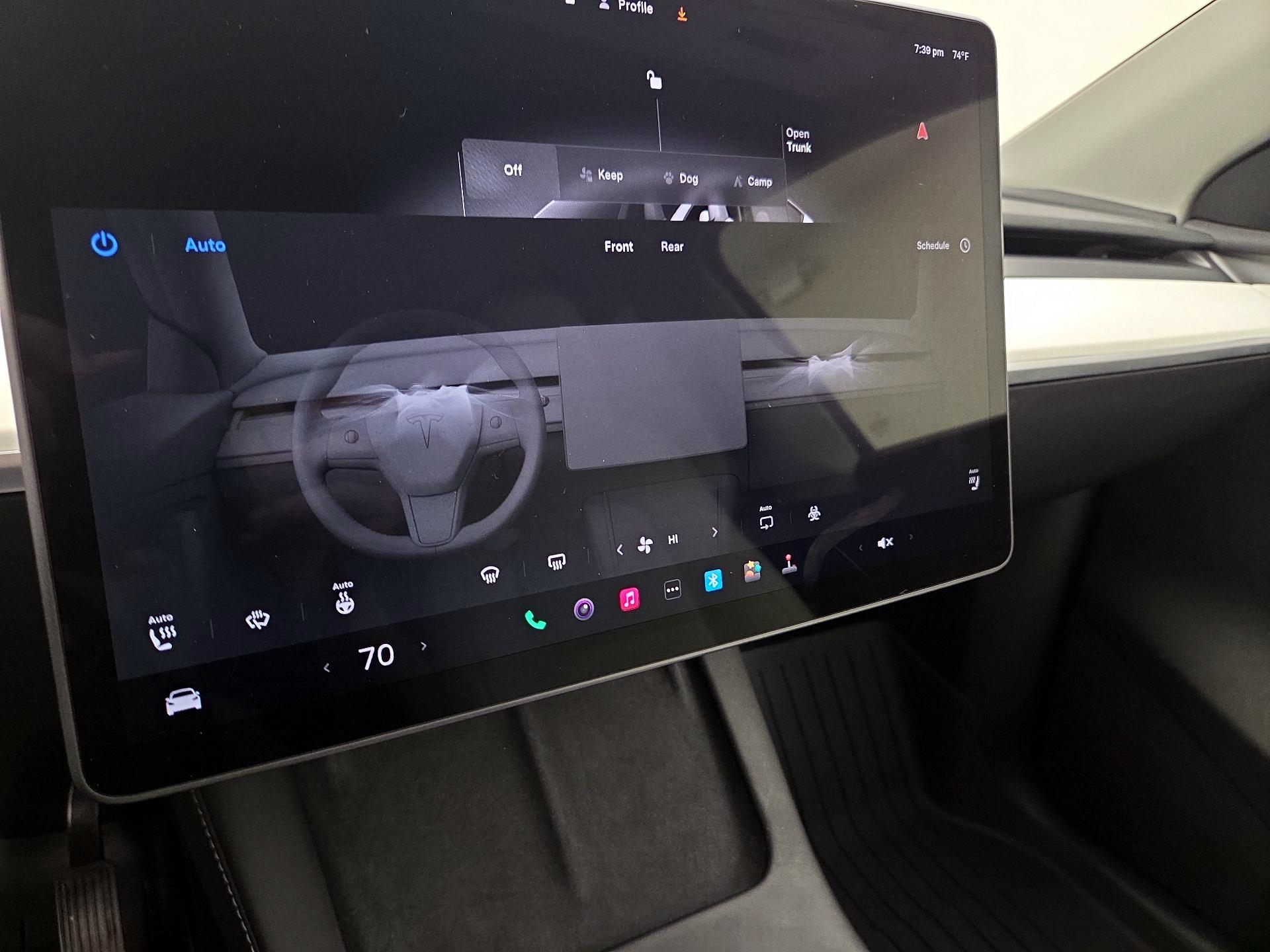 Thumbnail: 2022 Tesla Model Y - 16