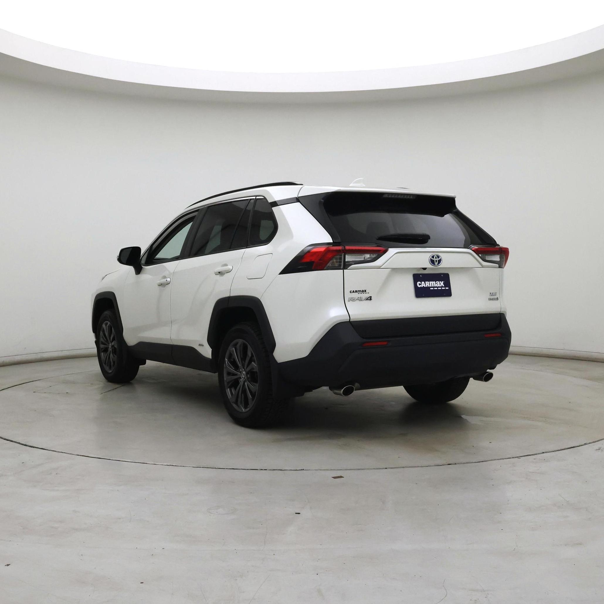 Thumbnail: 2022 Toyota RAV4 - 2