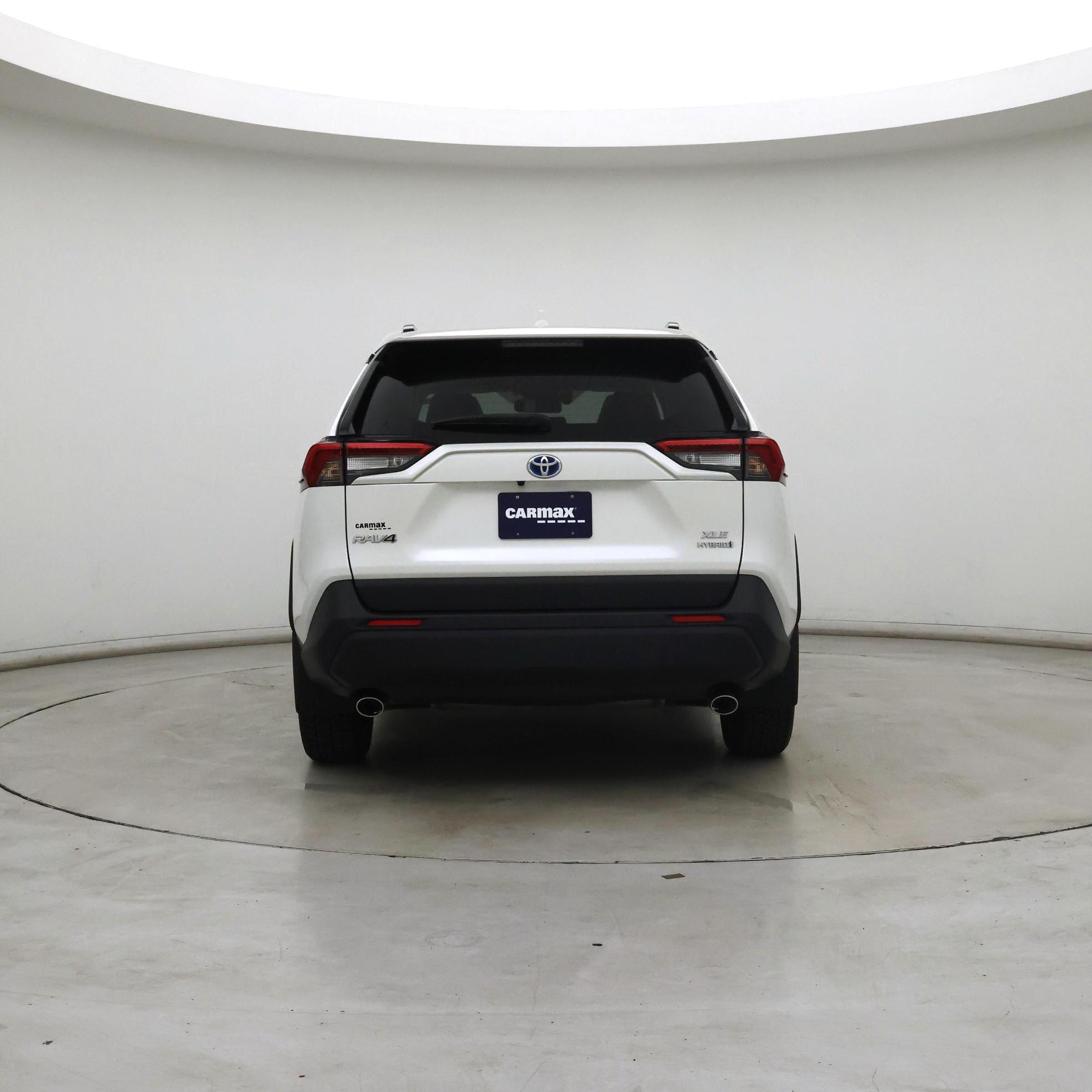 Thumbnail: 2022 Toyota RAV4 - 6