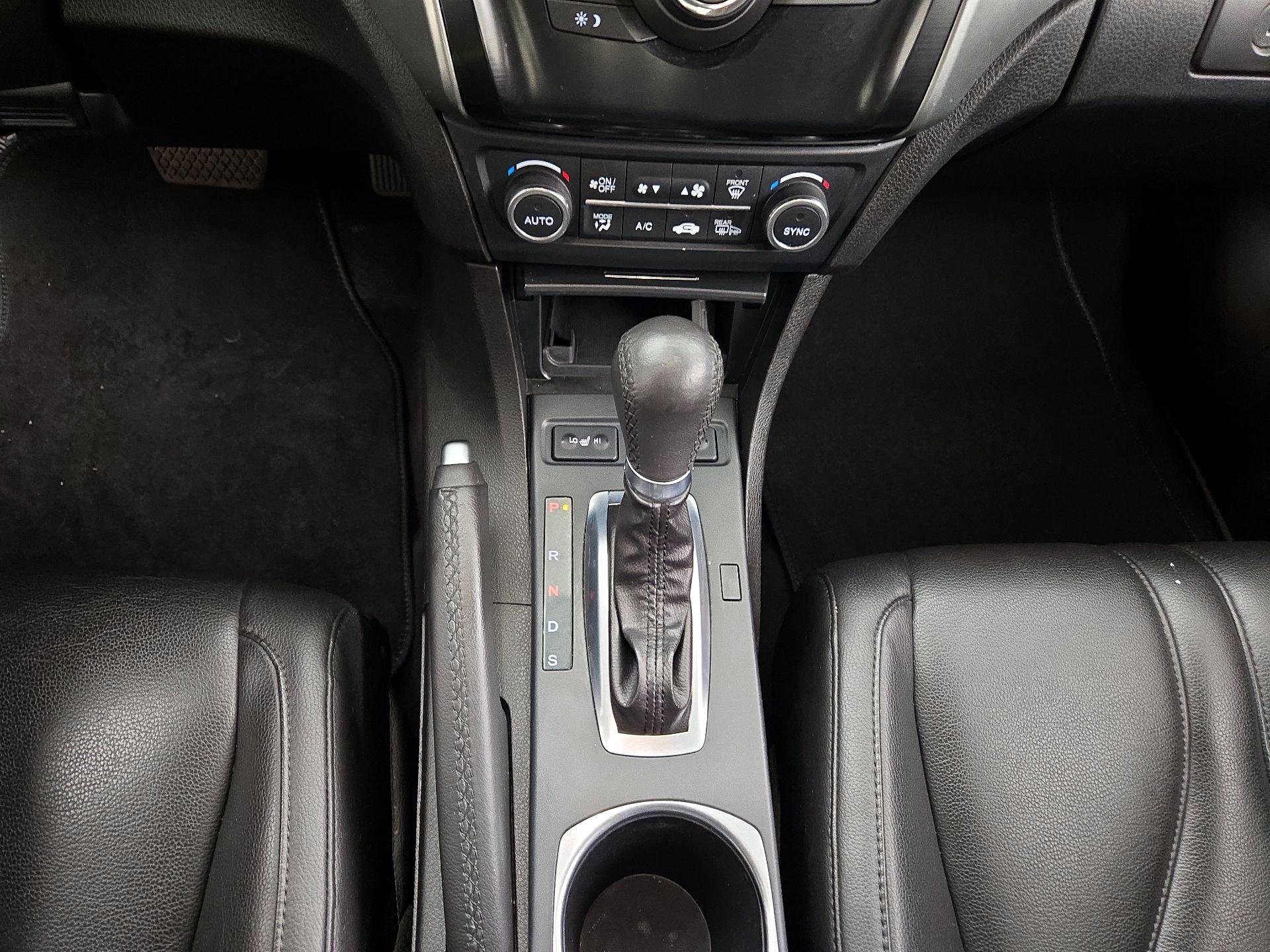 Thumbnail: 2019 Acura ILX - 16