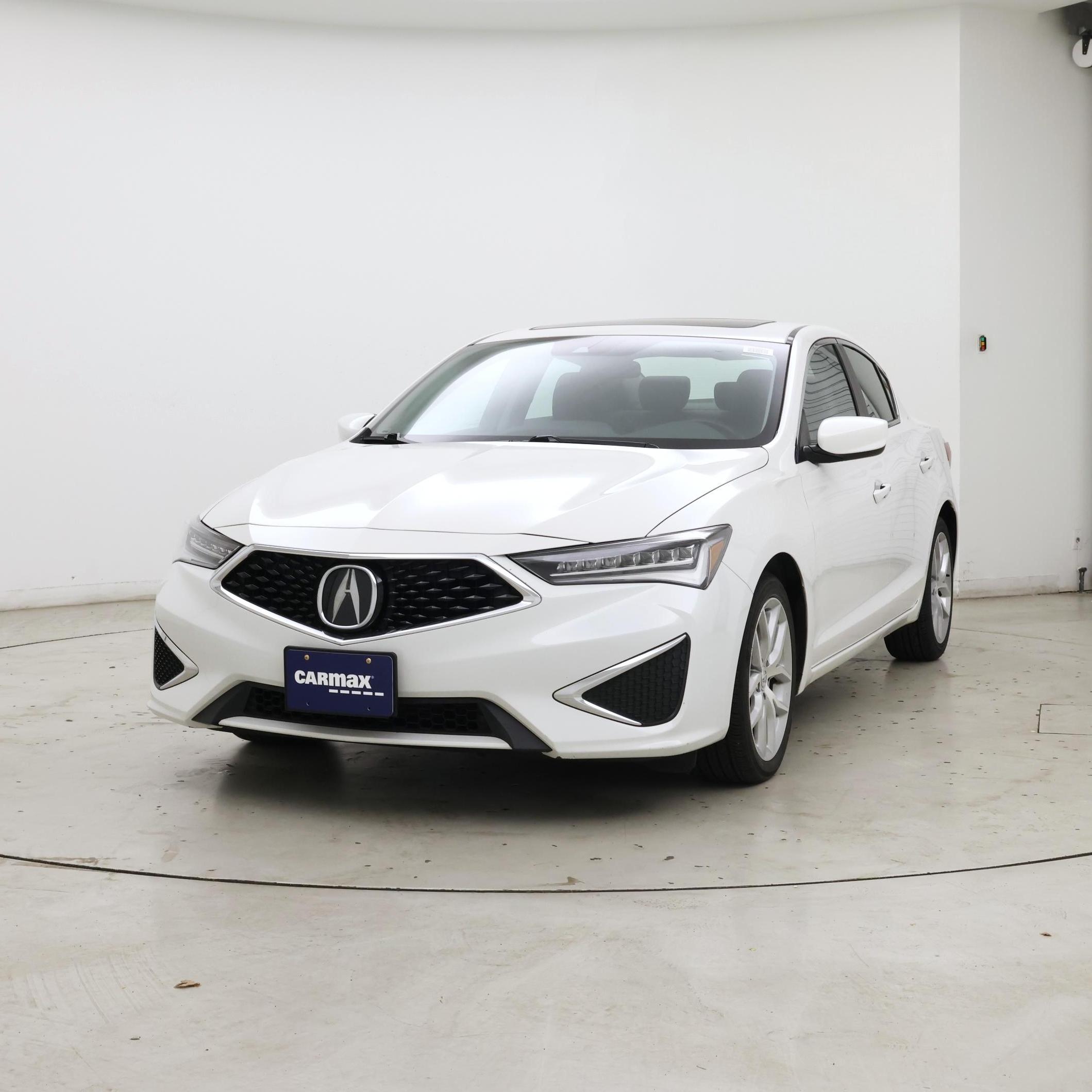 Thumbnail: 2019 Acura ILX - 4