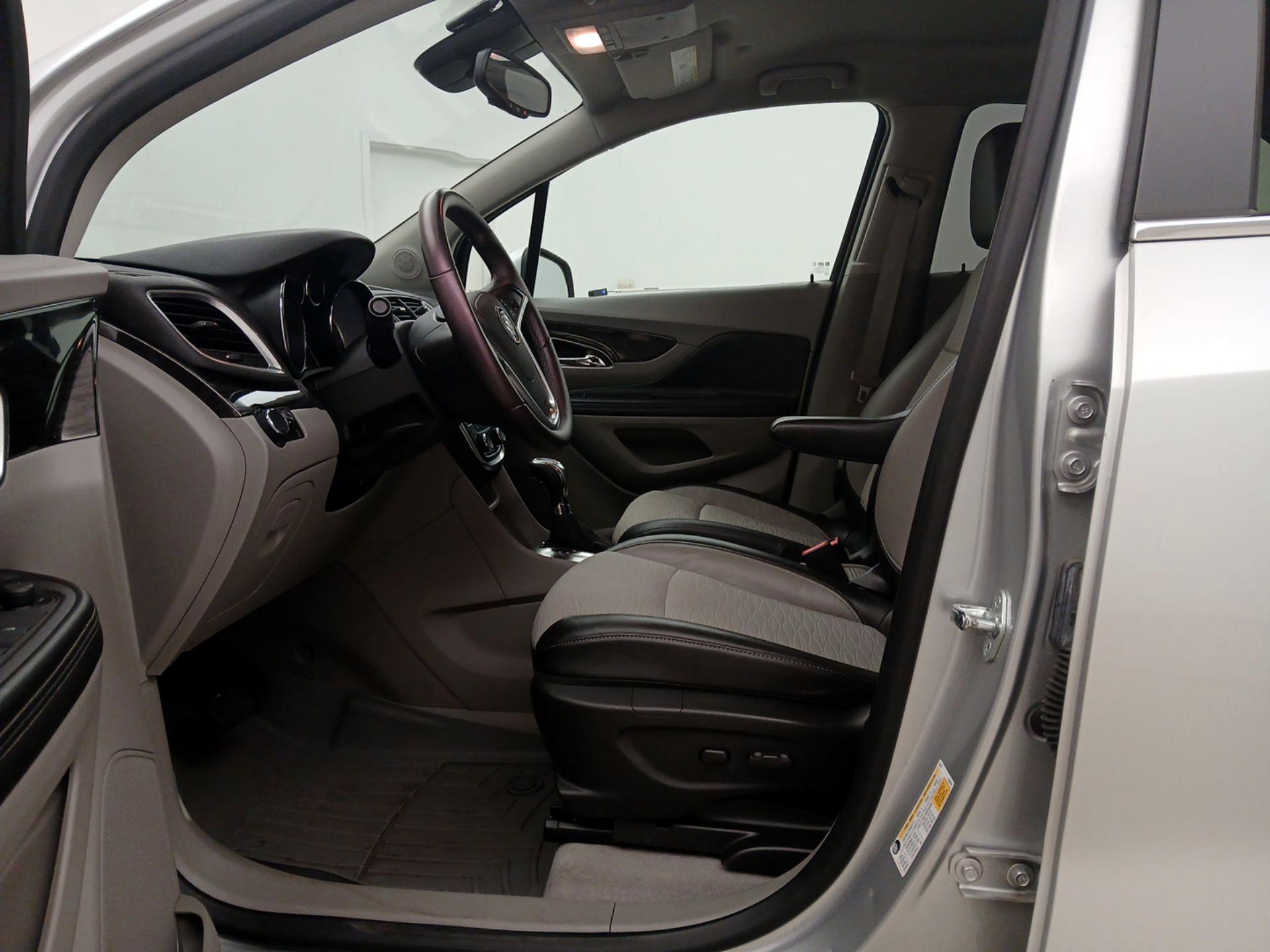 Thumbnail: 2016 Buick Encore - 11