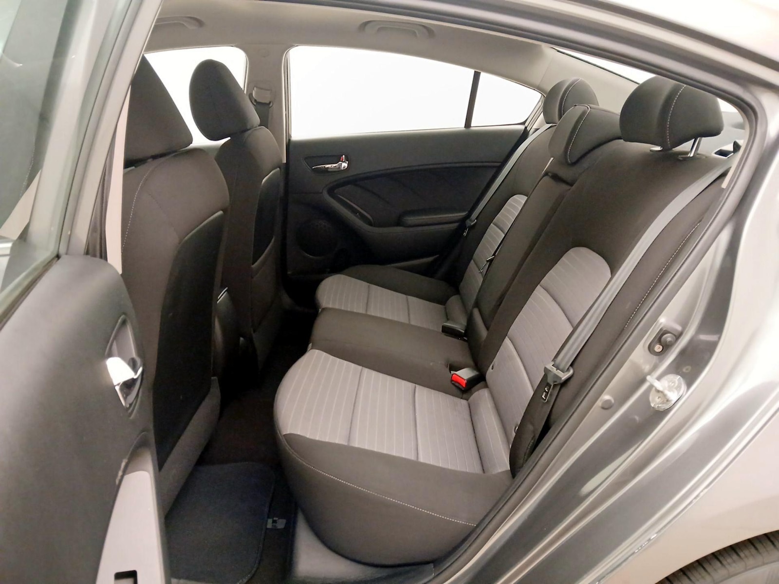 2015 Kia Forte EX - Photo 19