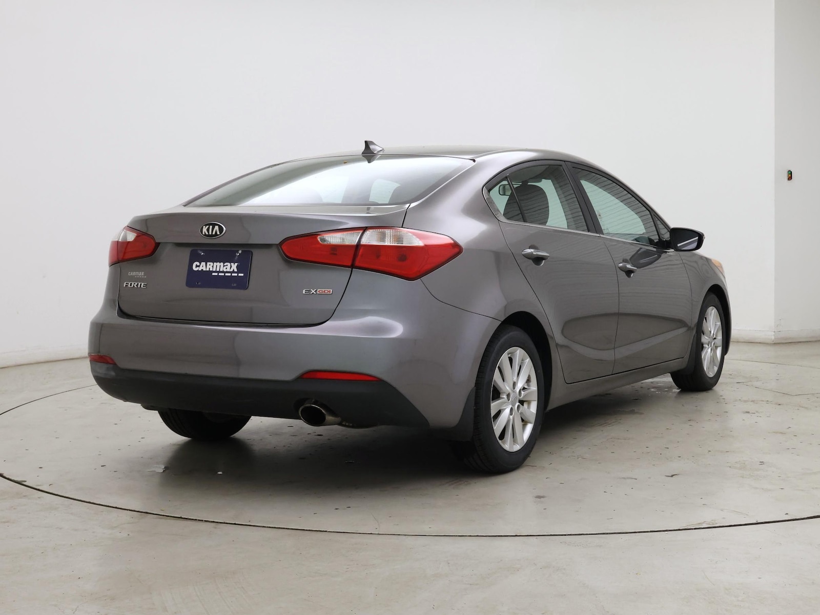 2015 Kia Forte EX - Photo 9