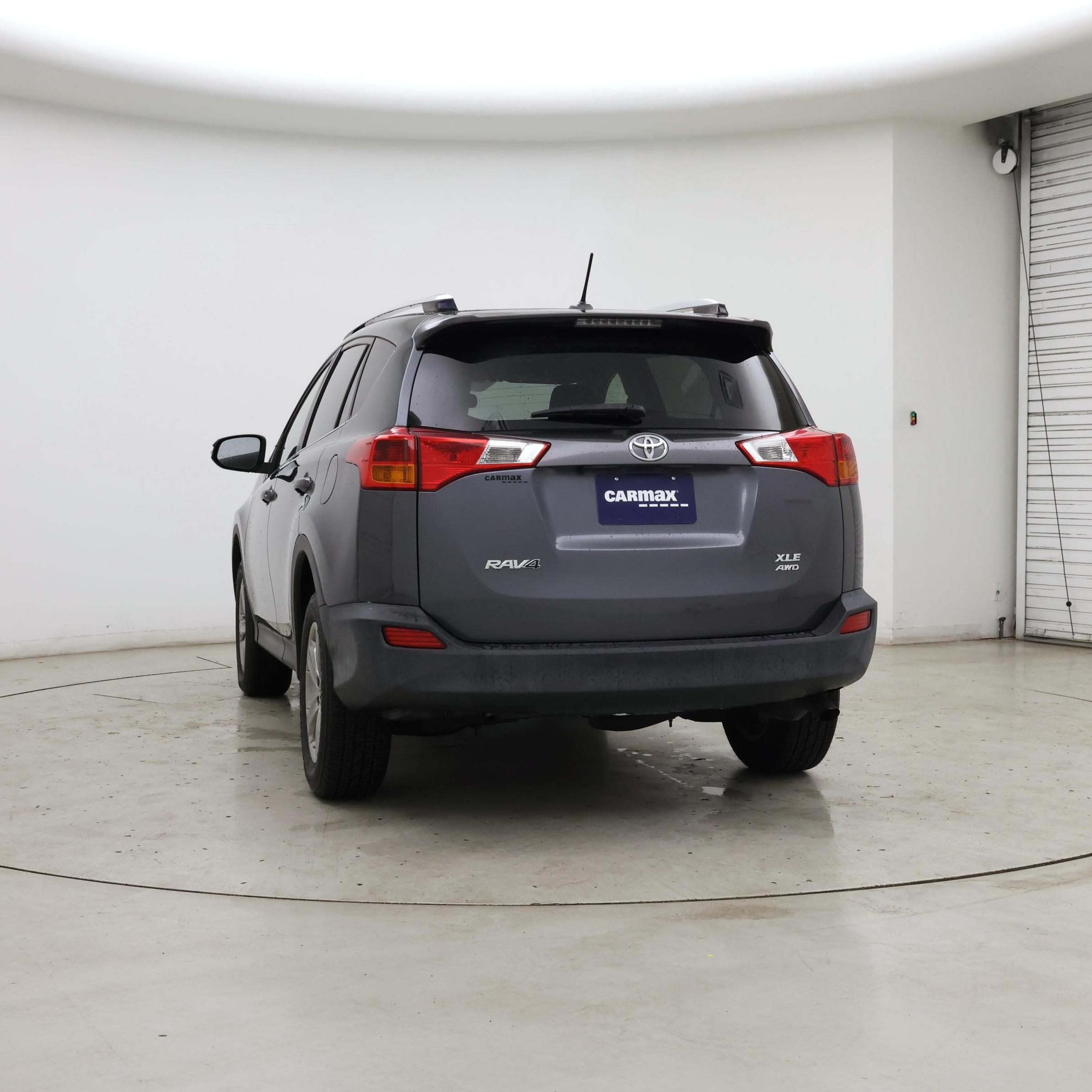 Thumbnail: 2015 Toyota RAV4 - 6