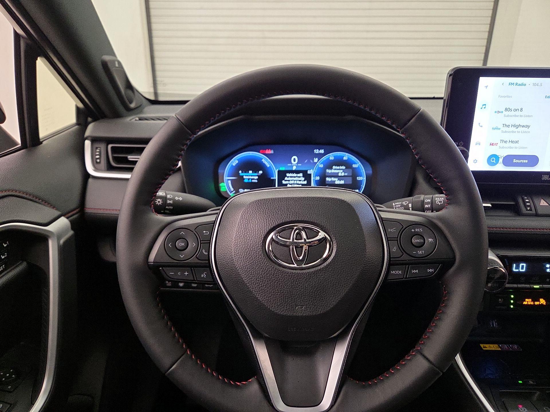 Thumbnail: 2025 Toyota RAV4 - 10
