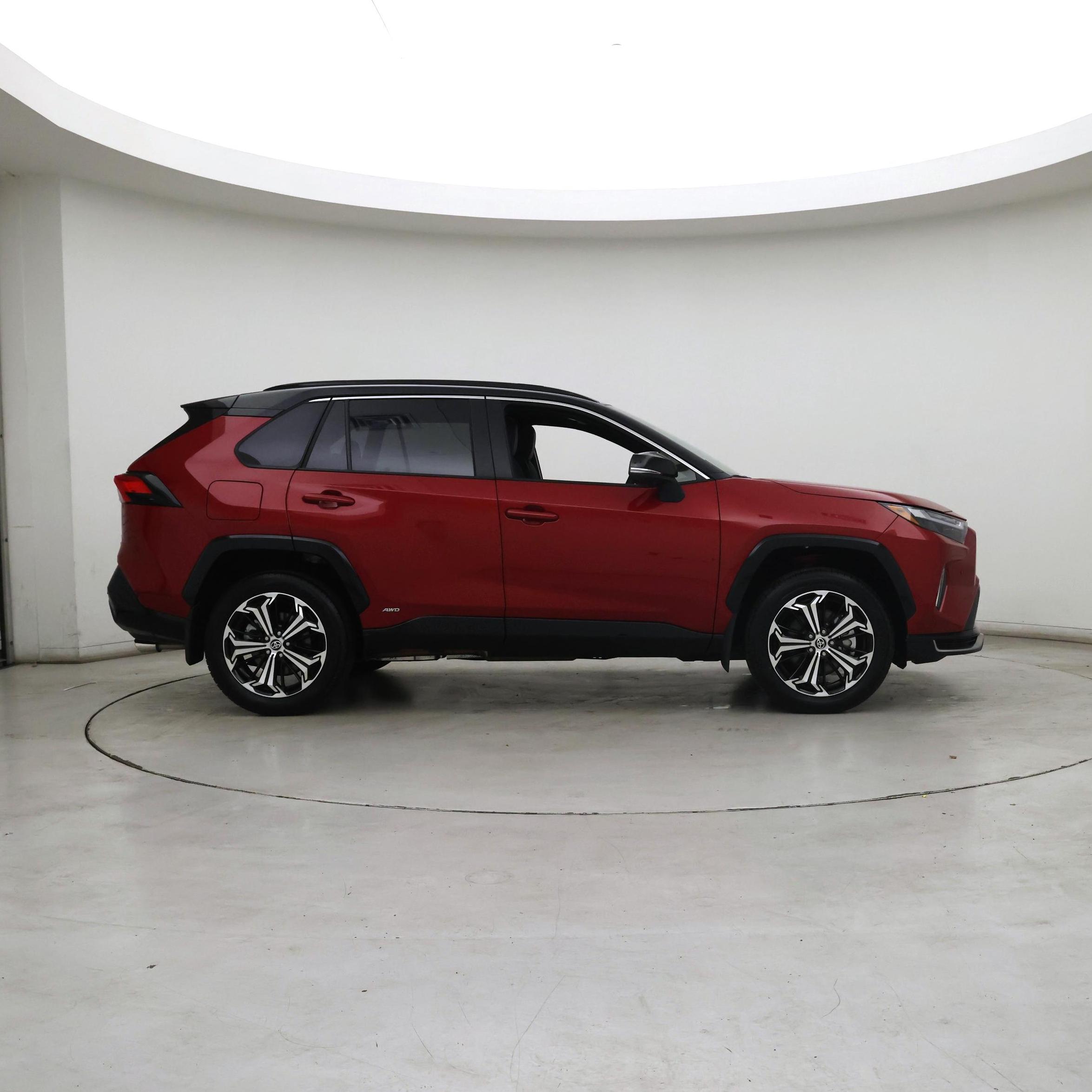 Thumbnail: 2025 Toyota RAV4 - 7