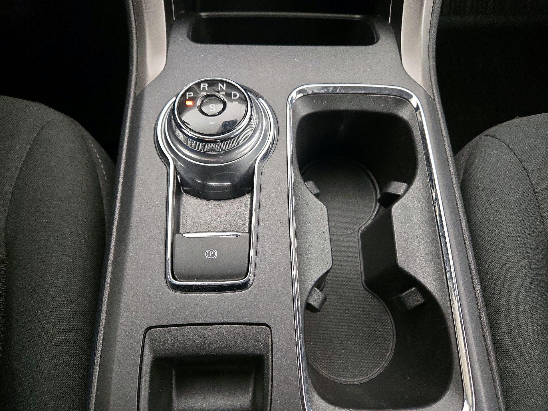 Thumbnail: 2020 Ford Fusion - 17