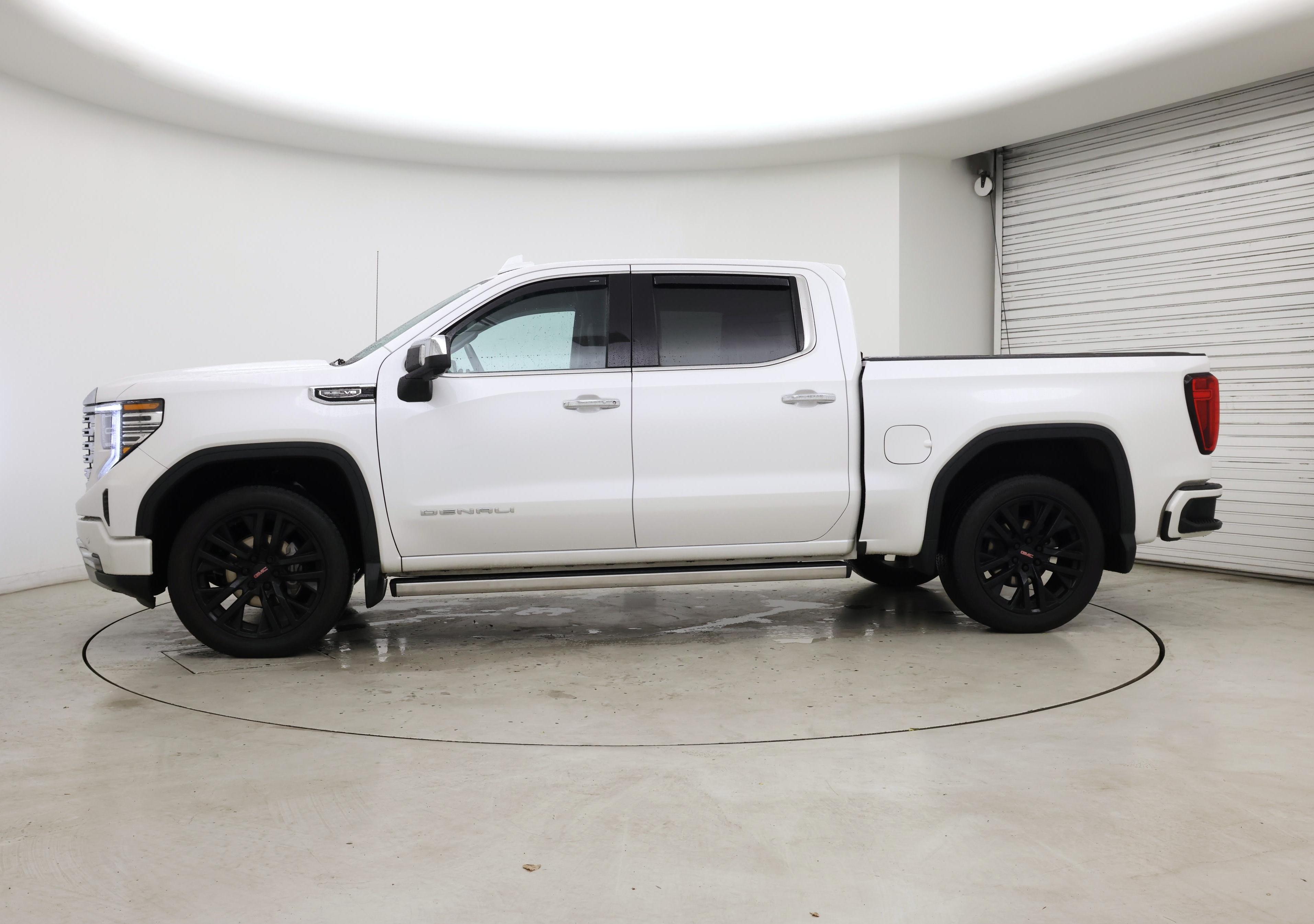 Thumbnail: 2023 GMC Sierra 1500 - 3