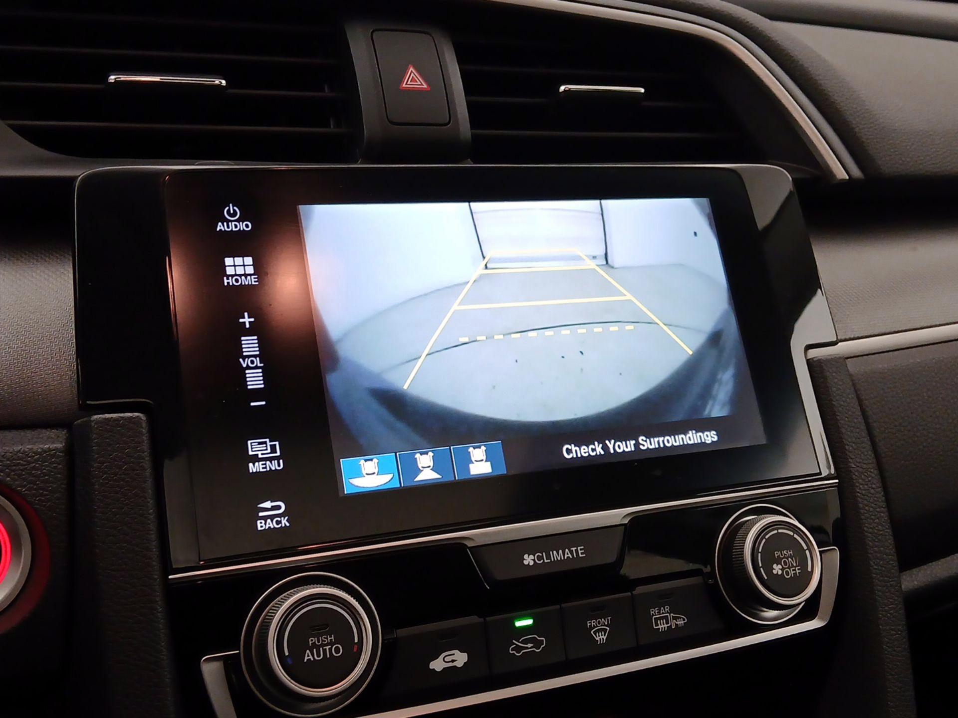 Thumbnail: 2016 Honda Civic - 14