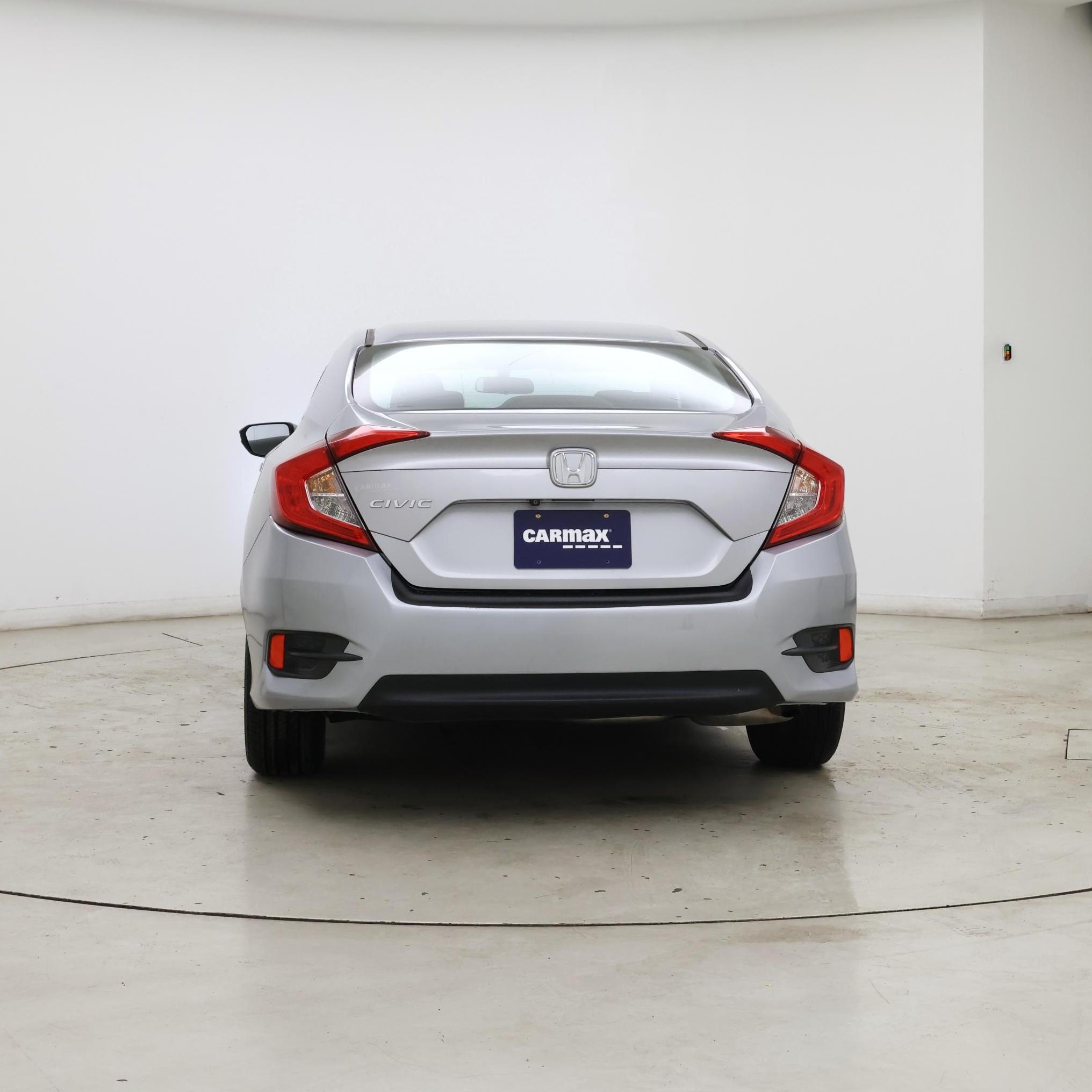 Thumbnail: 2016 Honda Civic - 6