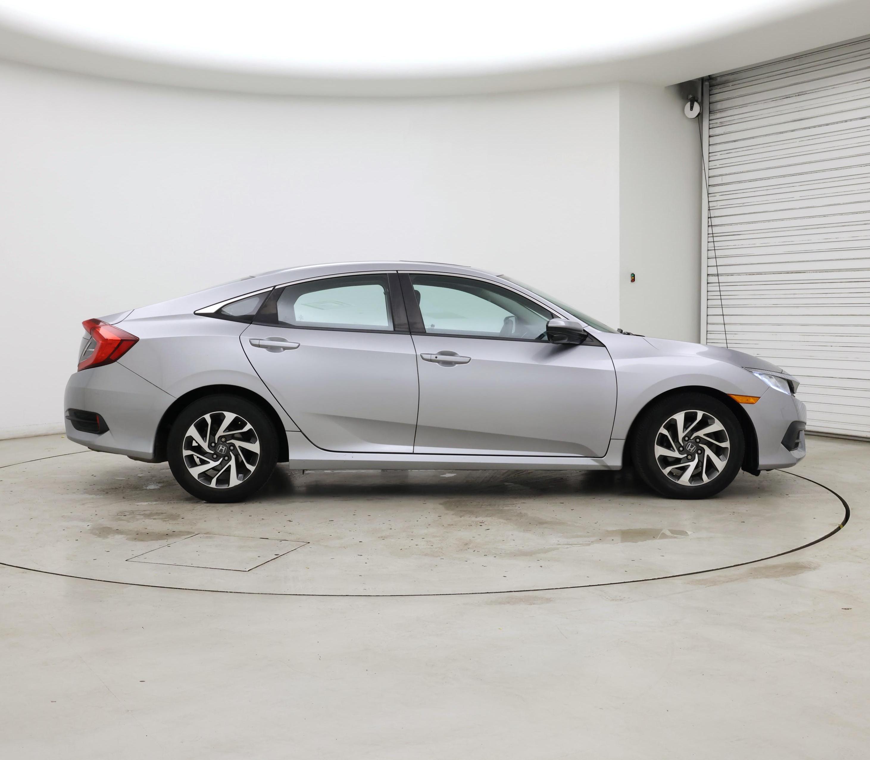 Thumbnail: 2016 Honda Civic - 7