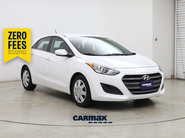 White 2017 Hyundai Elantra GT Hatchback Automatic
