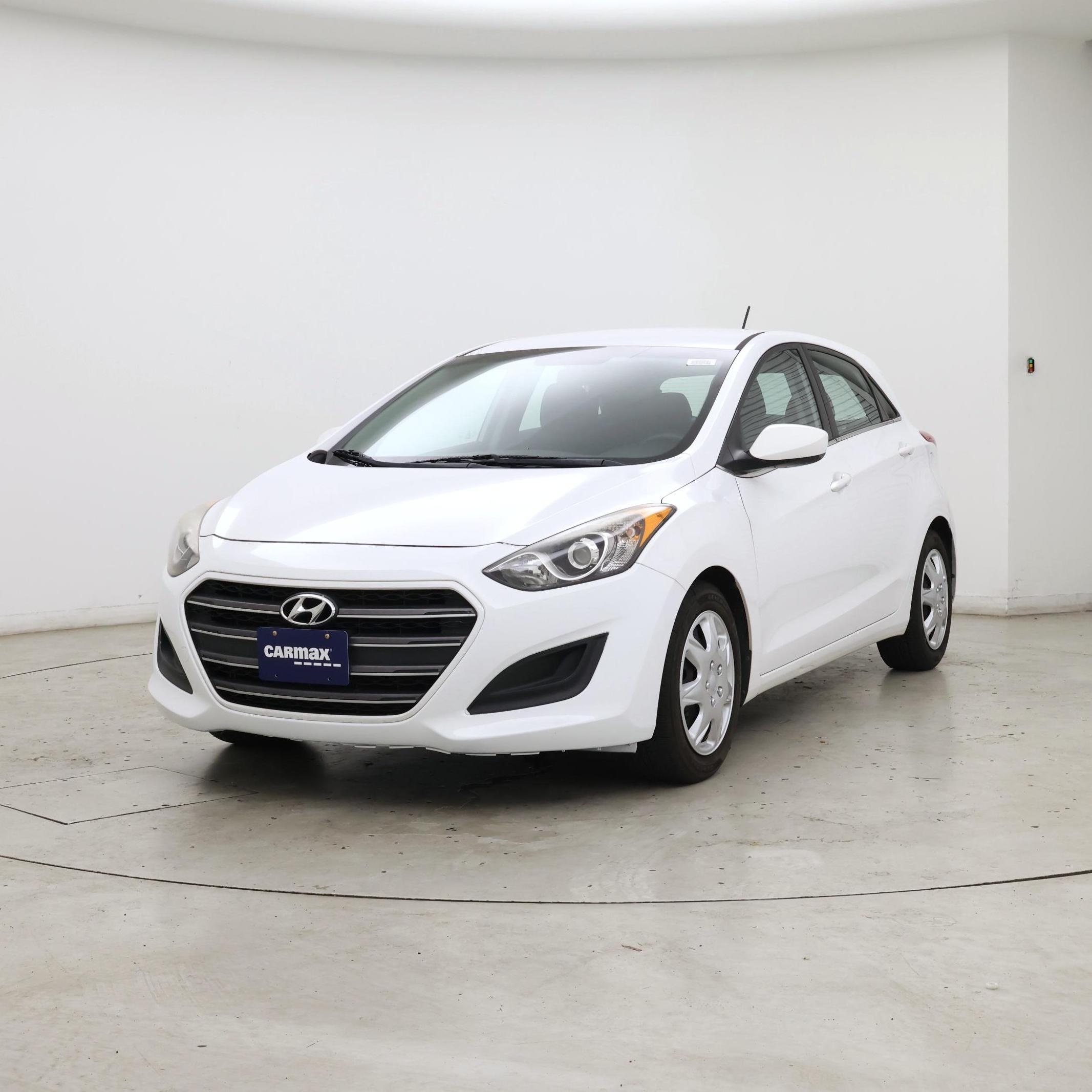 Thumbnail: 2017 Hyundai Elantra - 4