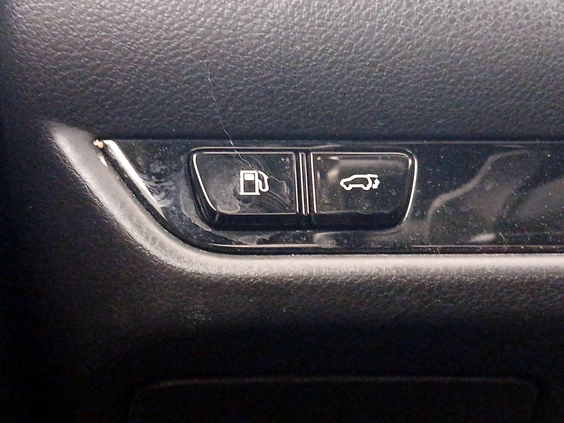 Thumbnail: 2022 Lexus NX - 13