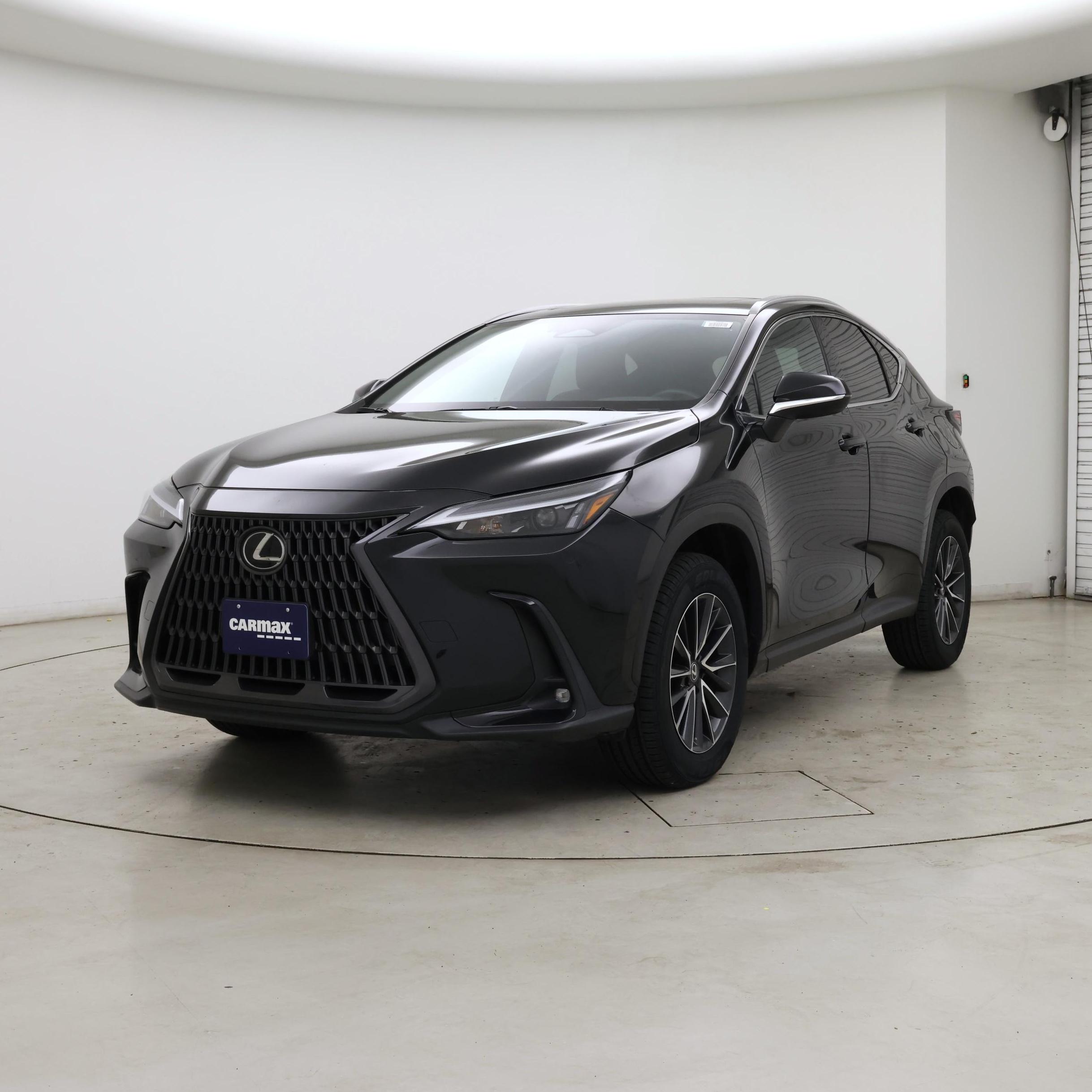 Thumbnail: 2022 Lexus NX - 4
