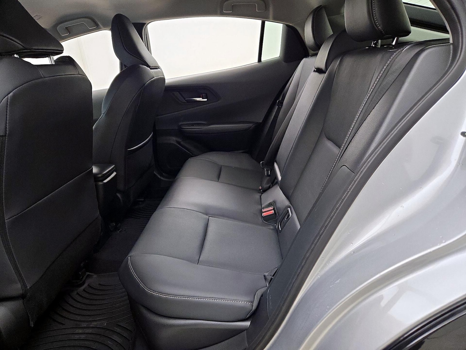 2026 Toyota Prius XLE - Photo 19