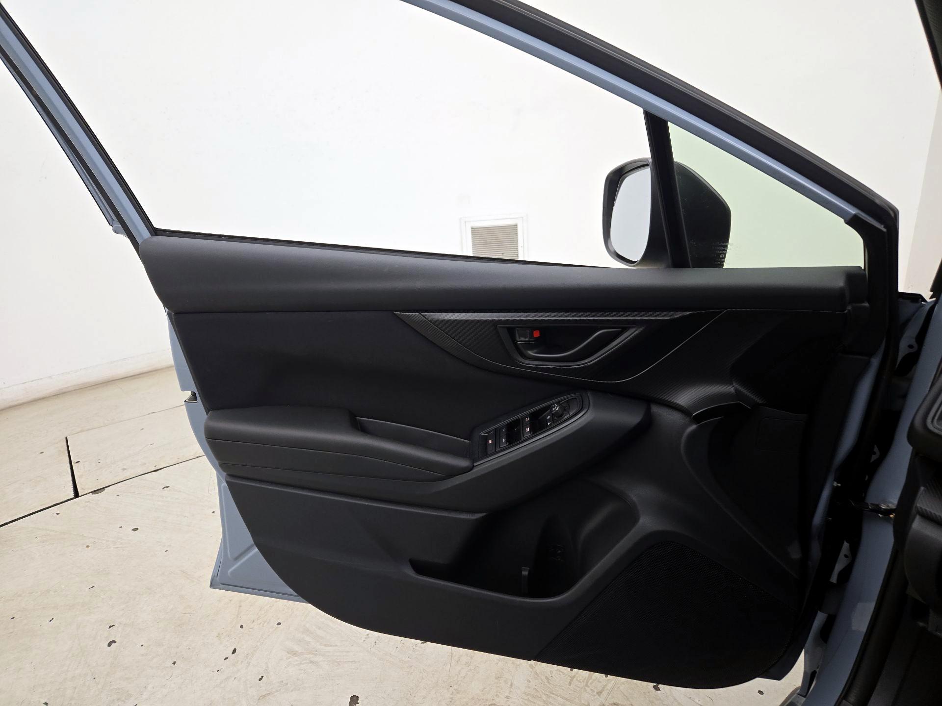 Thumbnail: 2020 Subaru Crosstrek - 12